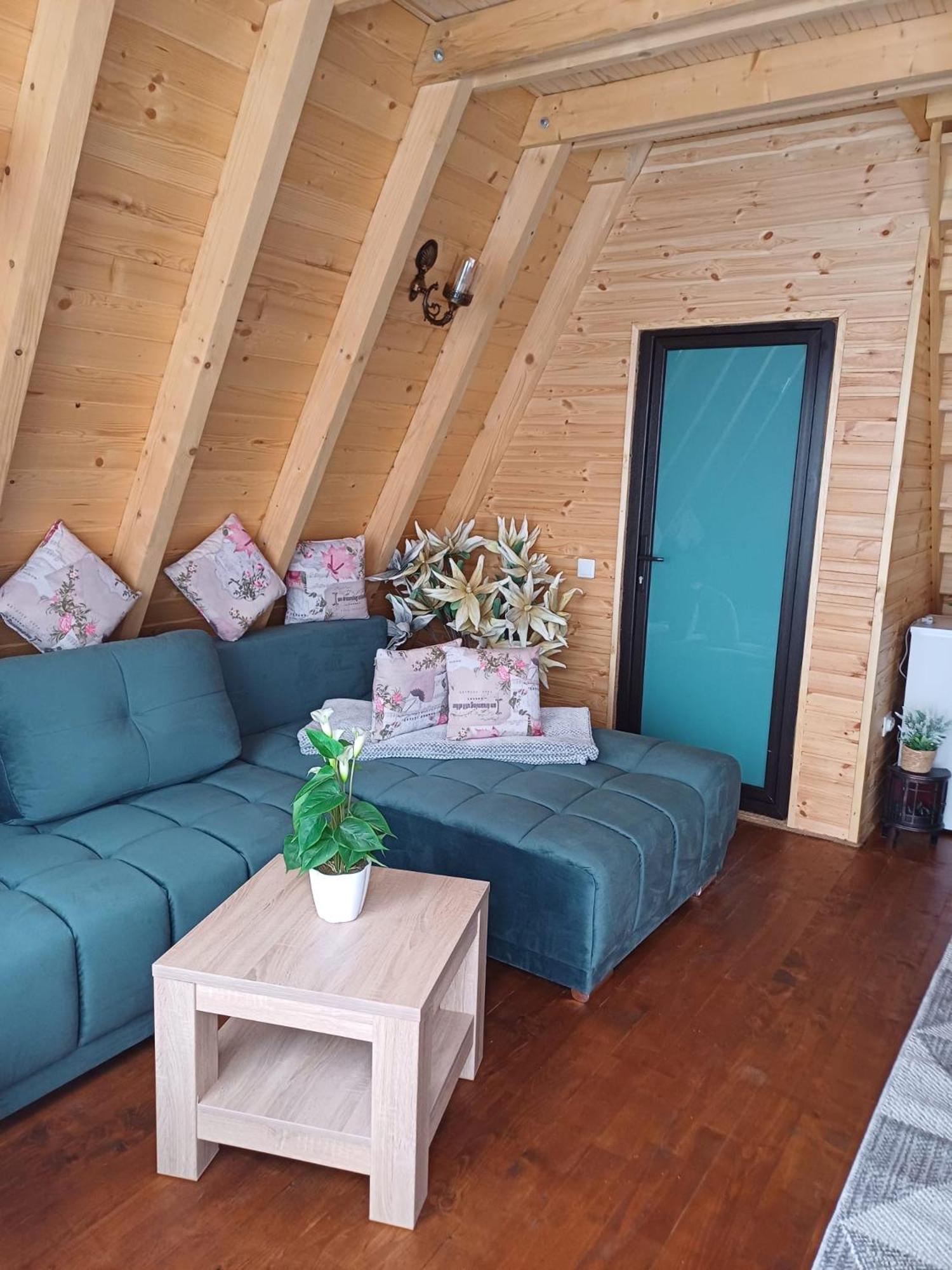 Chalet 4 photo 1