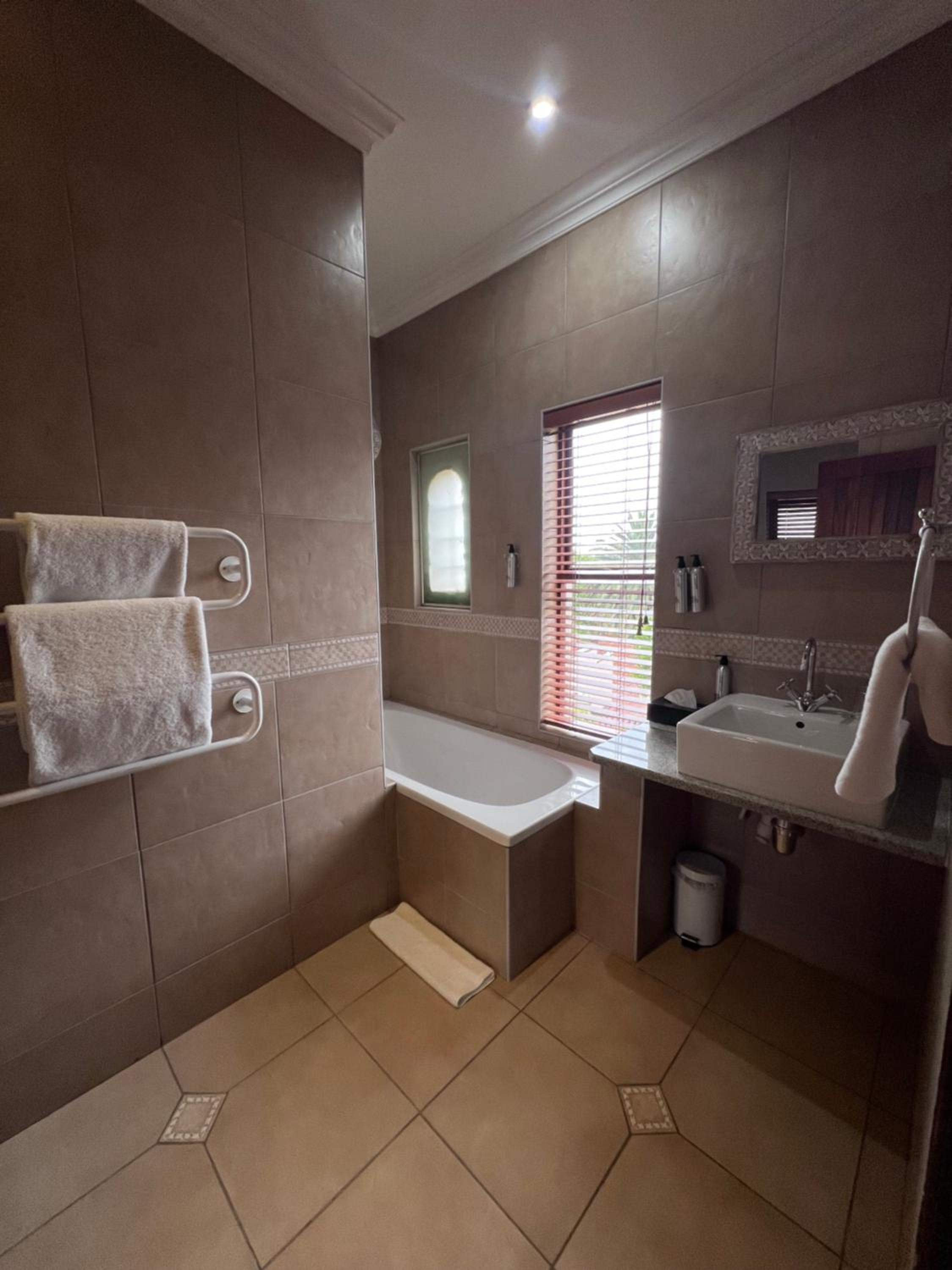 Luxury Double Room - 6 - Photo 3