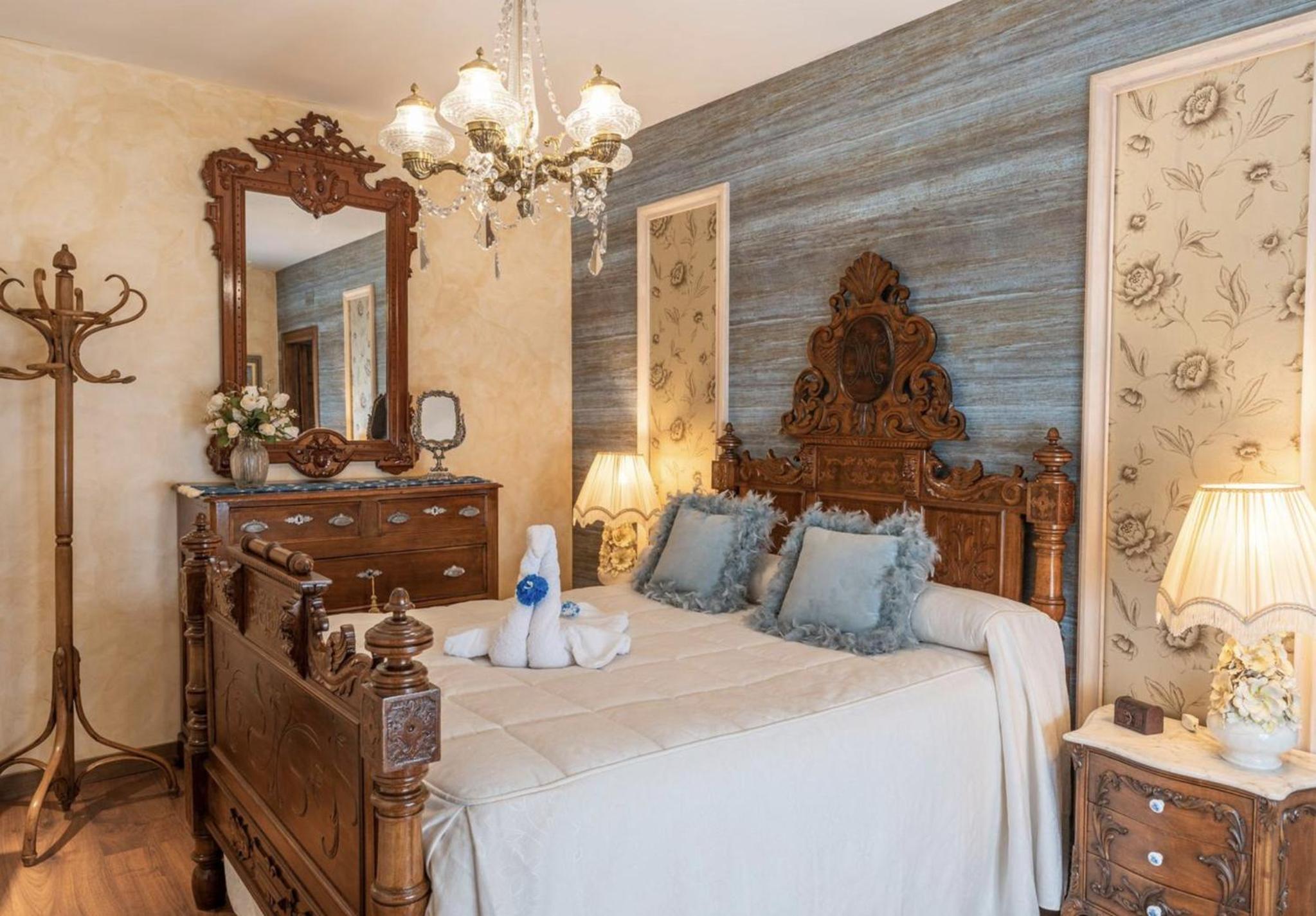 Queen Room