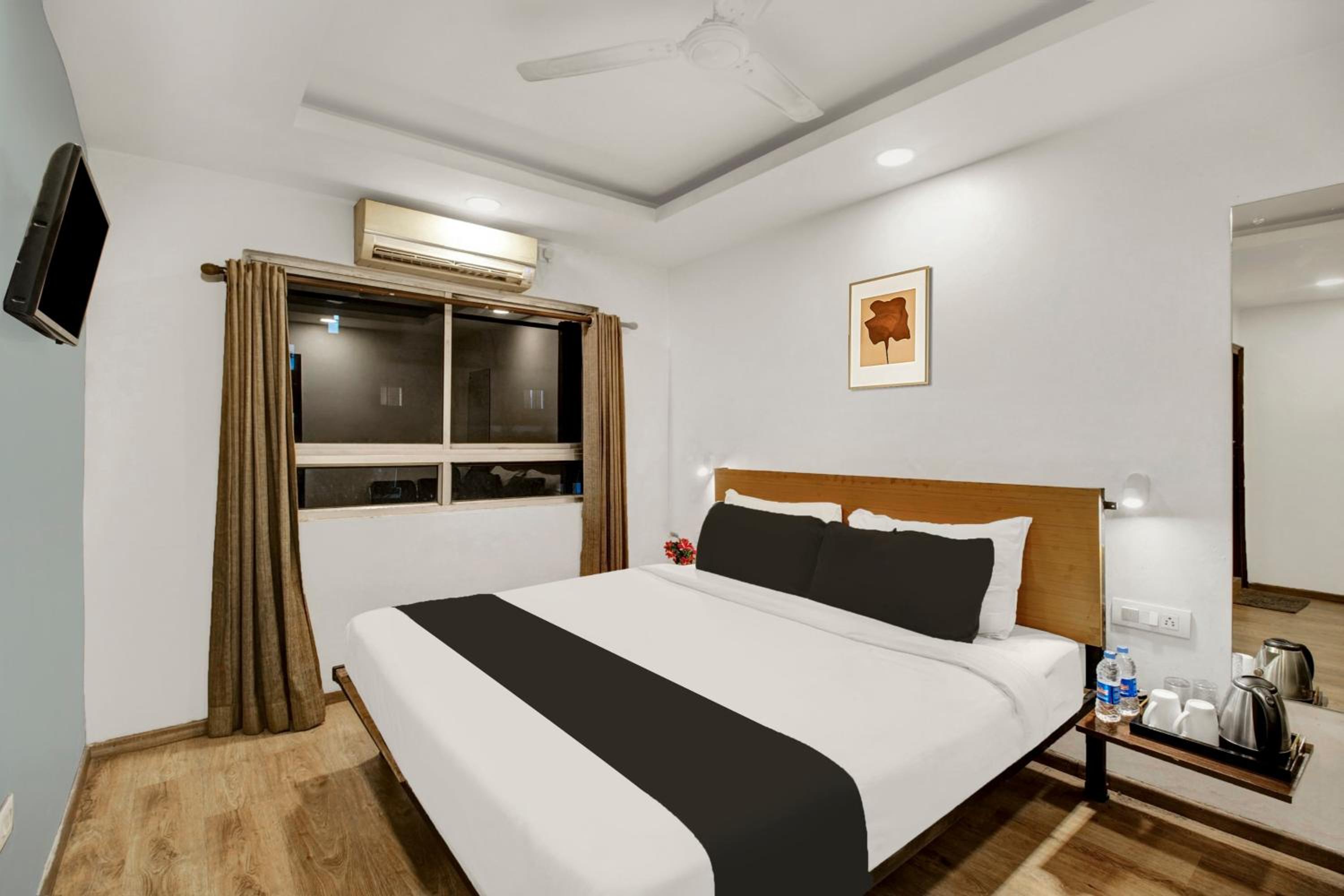 Classic Triple Room photo 2