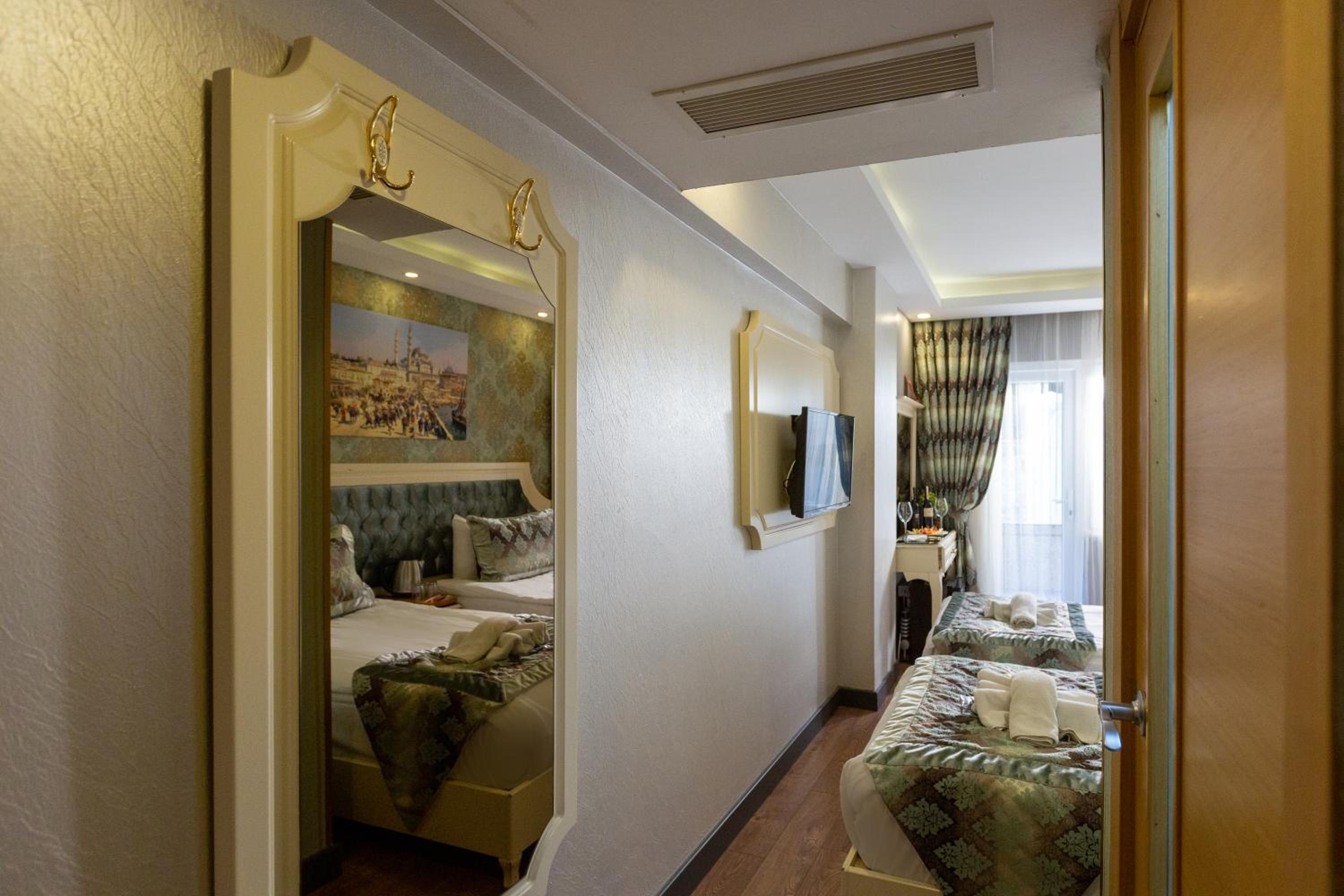 Standard Twin Room photo 2