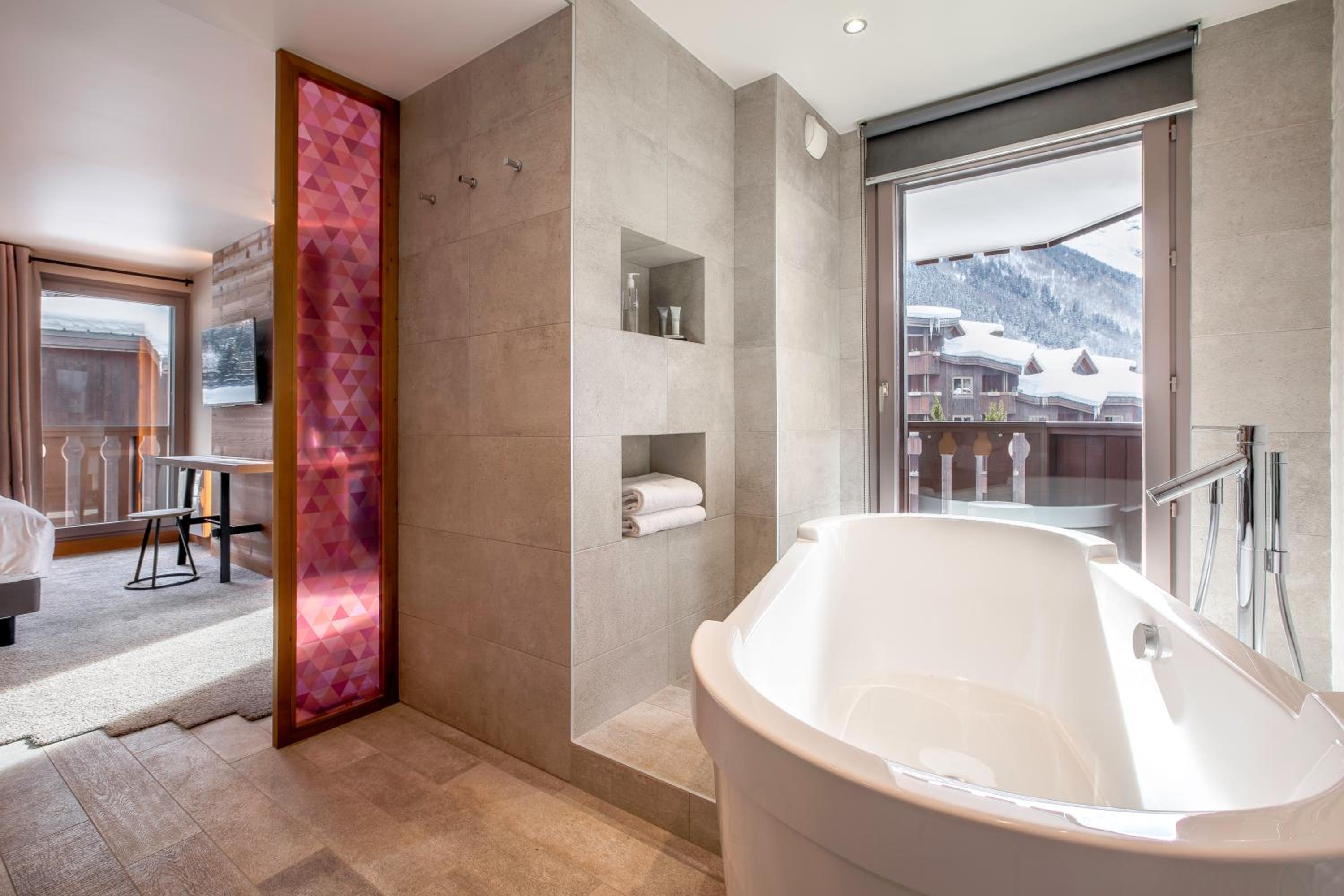 Privilege Double Room - Mont-Blanc View - Photo 2
