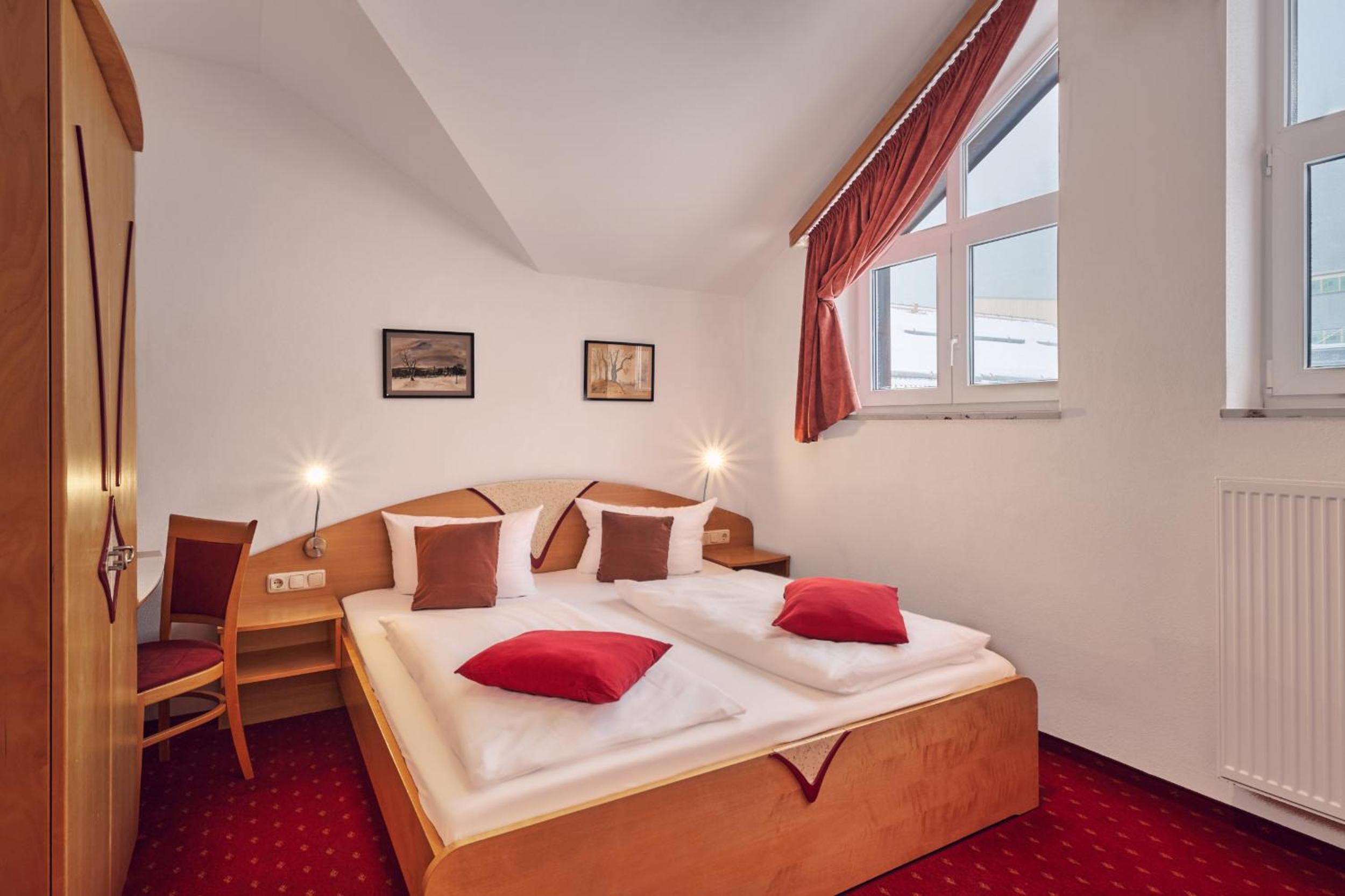 Single Room photo 2
