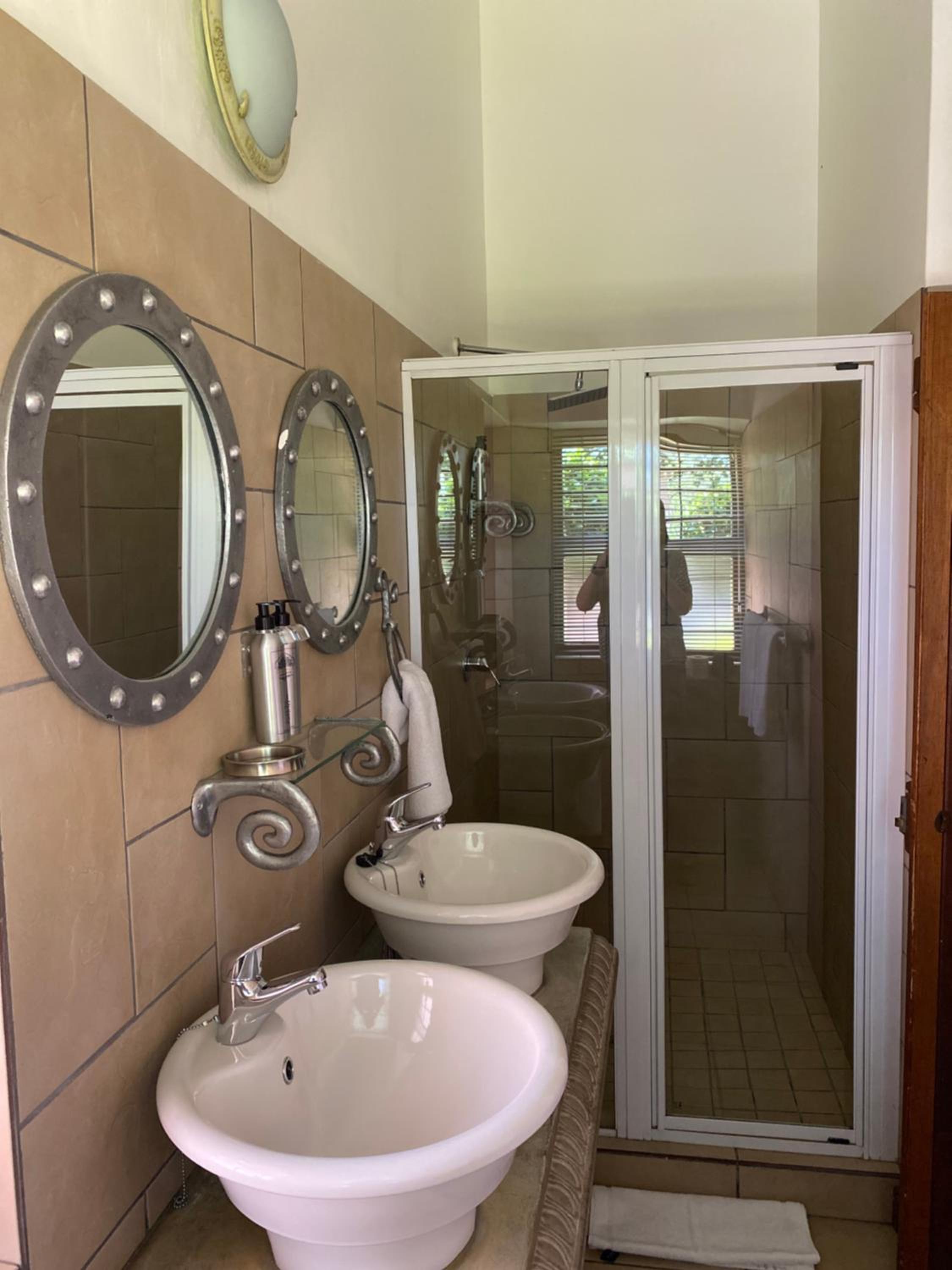 Suite with Garden View - Photo 4