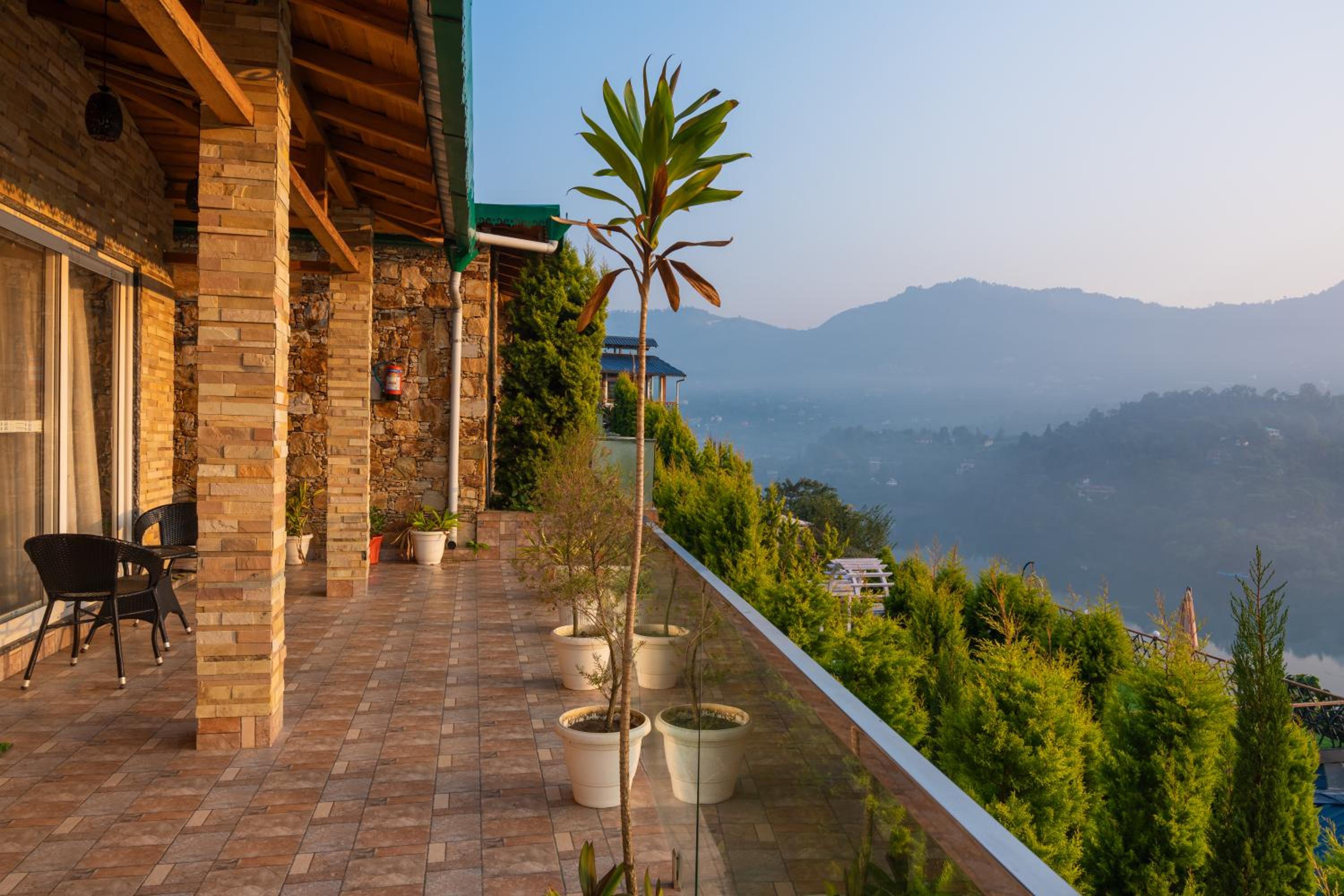 Double Room with Lake View - Photo 1