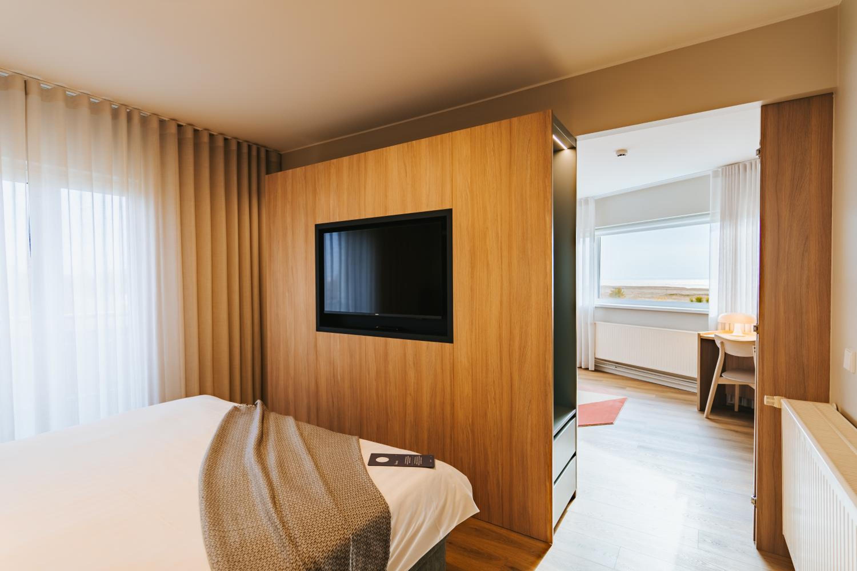 Suite - Photo 4