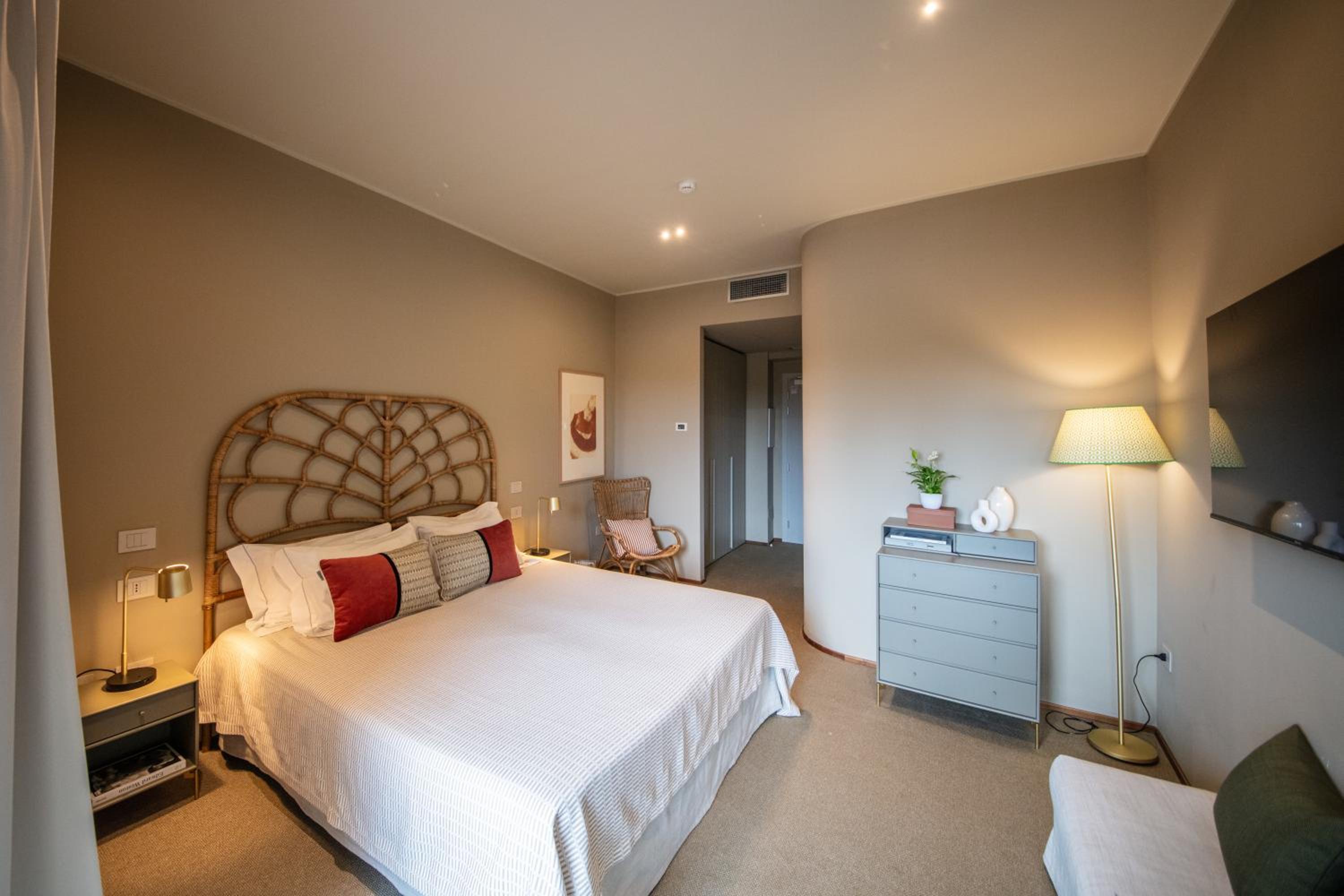 Classic Double Room - Photo 5