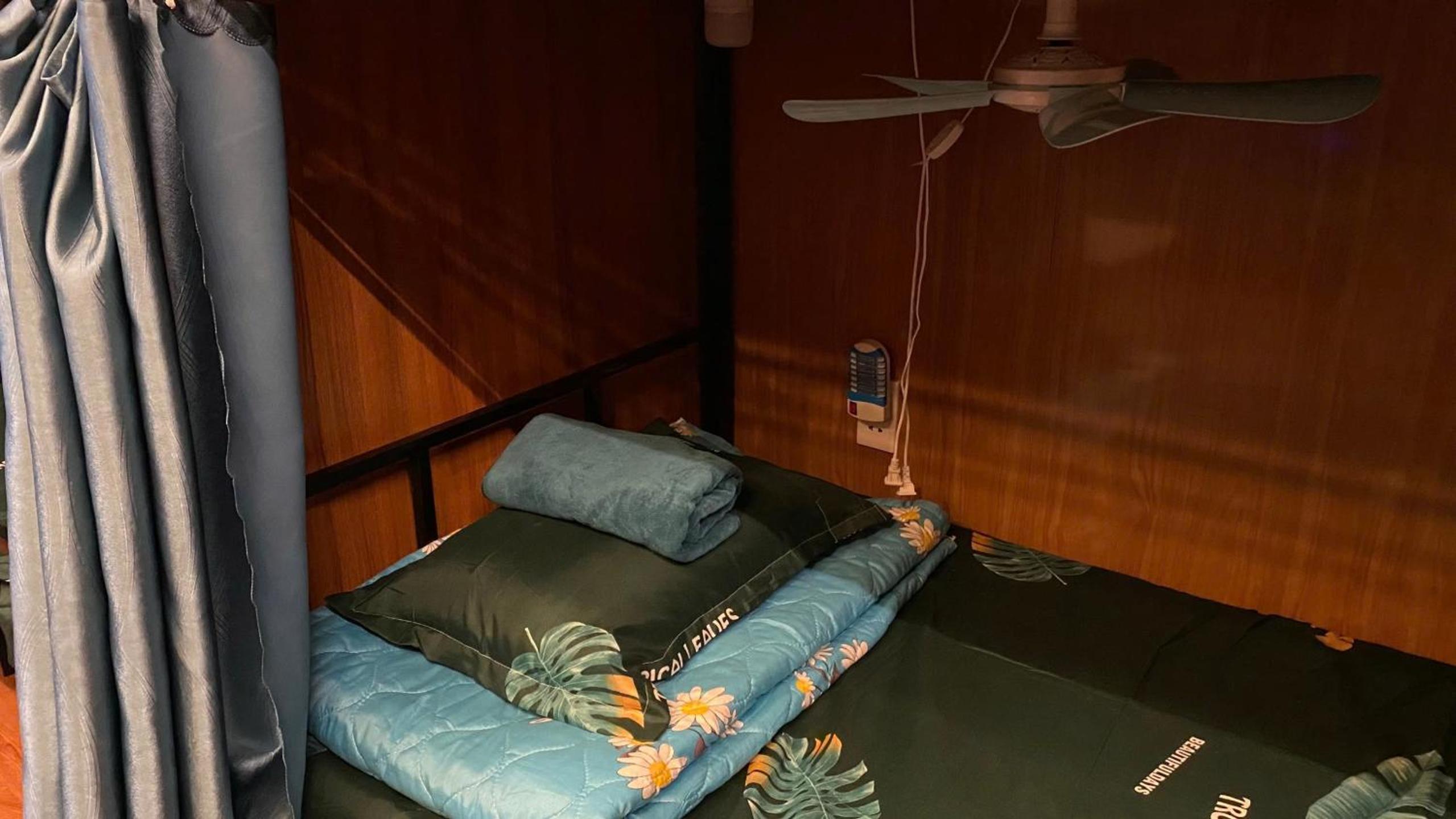 Bunk Bed in Mixed Dormitory Room photo 1