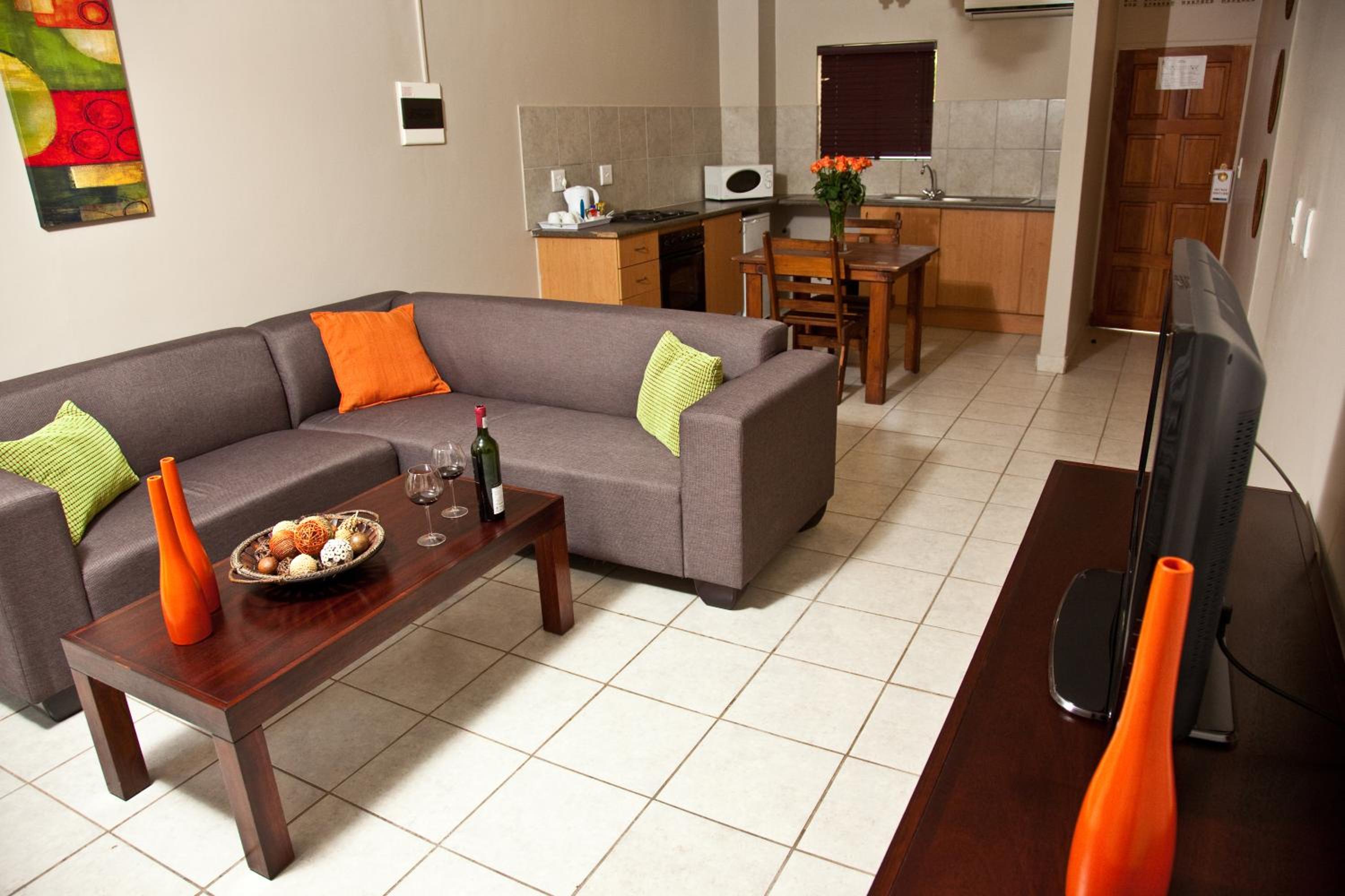 Family Suite - Photo 1