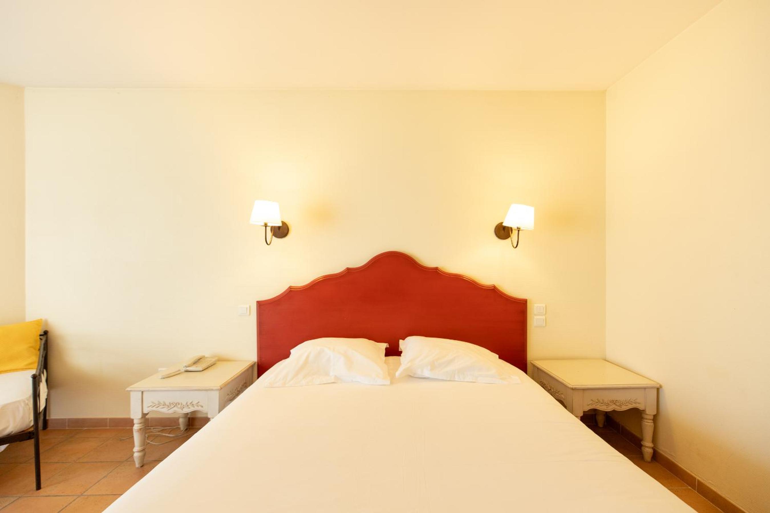Standard Quintuple Room with Two King Beds and Private Patio