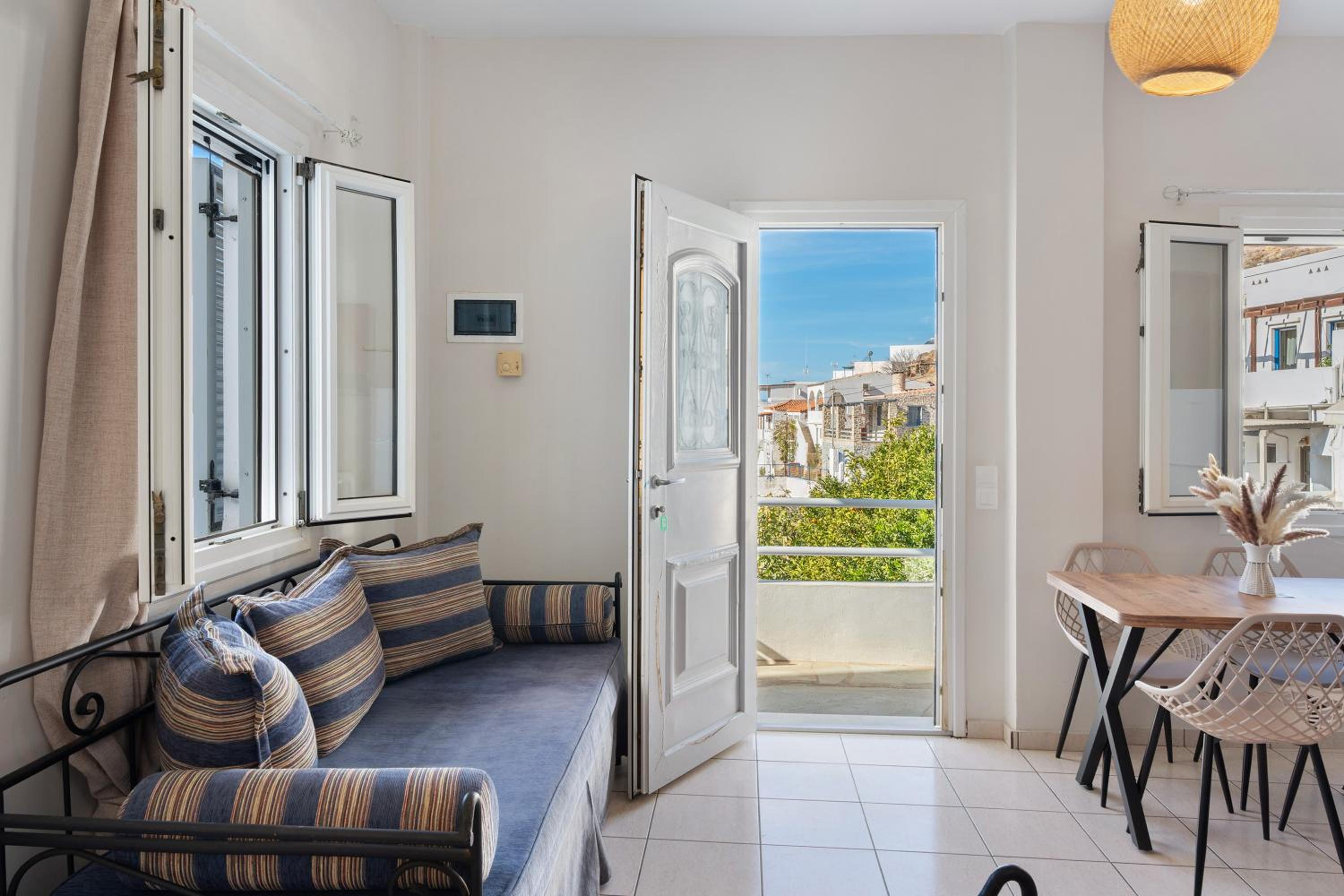 Superior One-Bedroom Apartment with Balcony