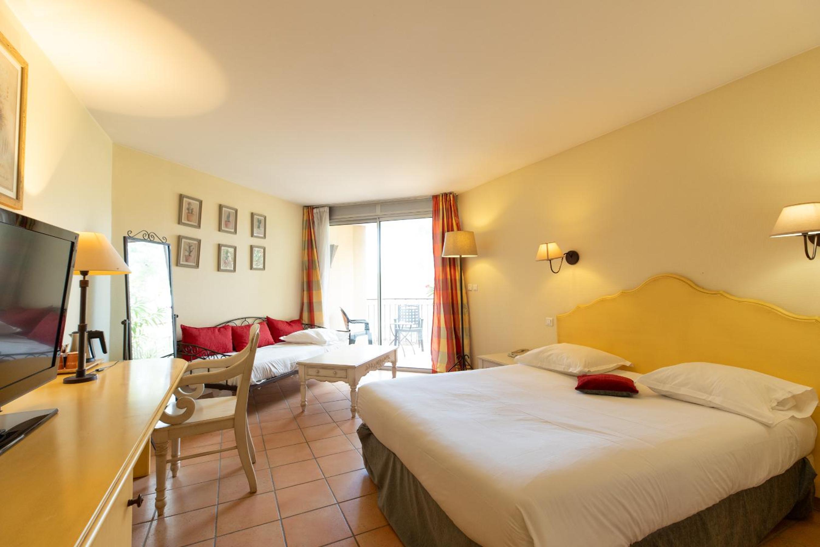 Standard Quadruple Room with One King and Two Single Beds - Private Patio