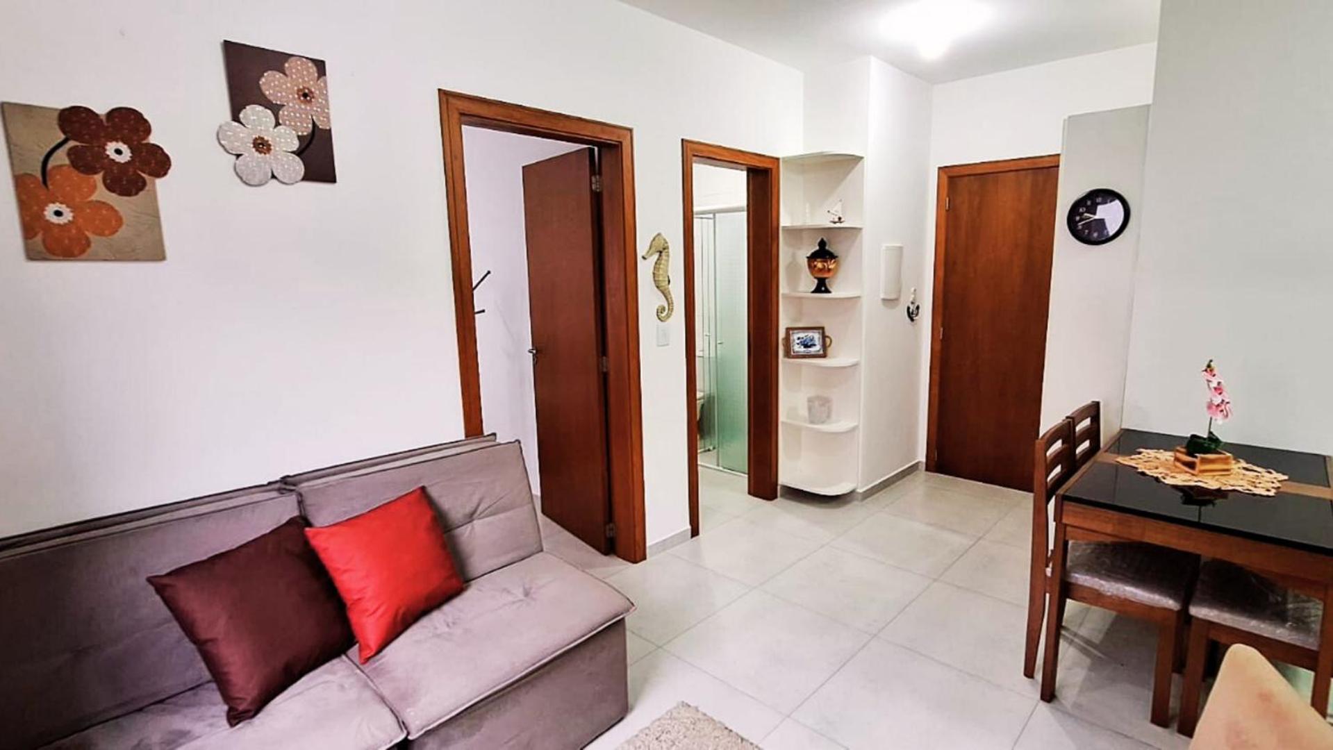 One-Bedroom Apartment photo 3