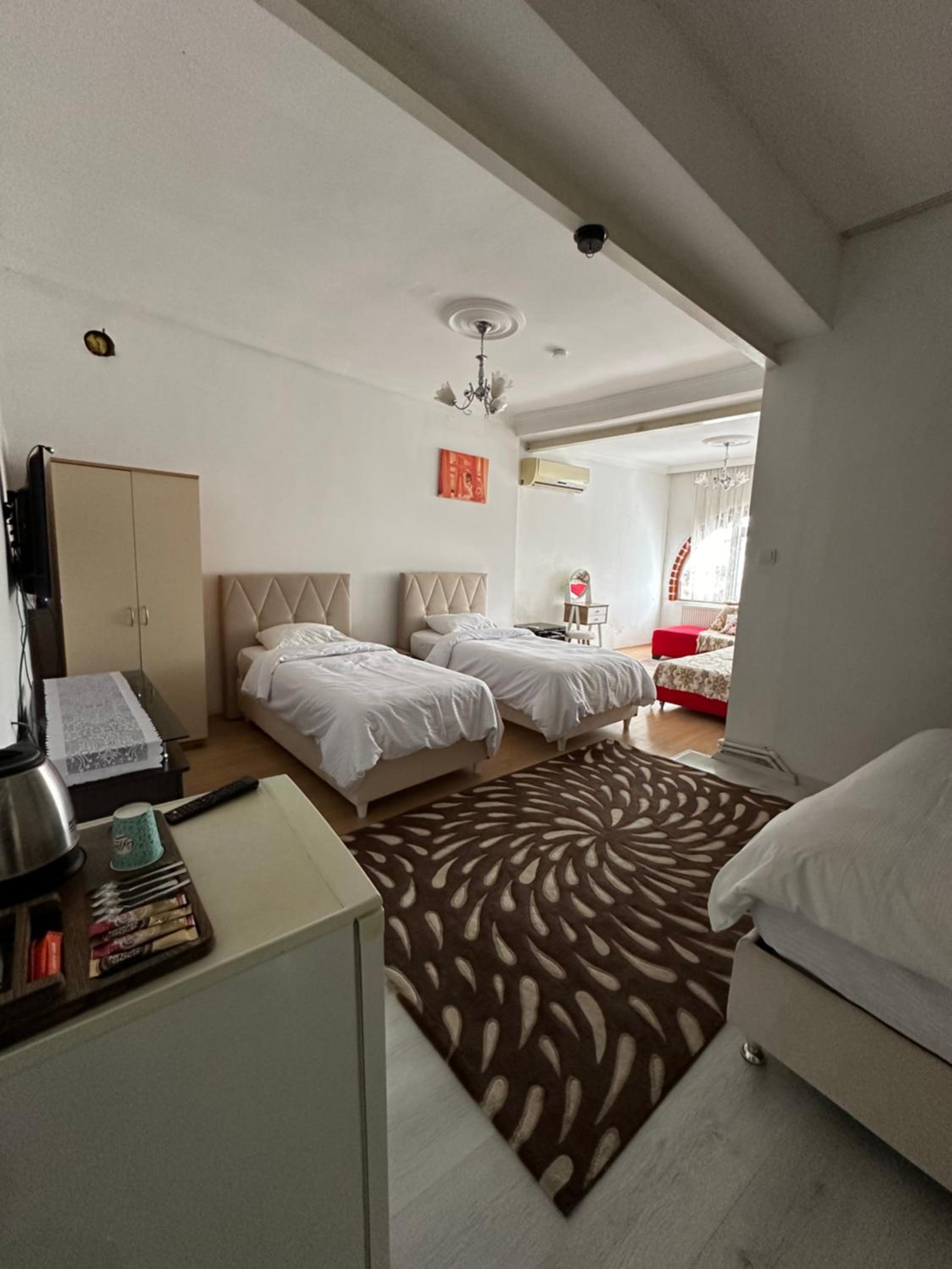 Apartment - Photo 2