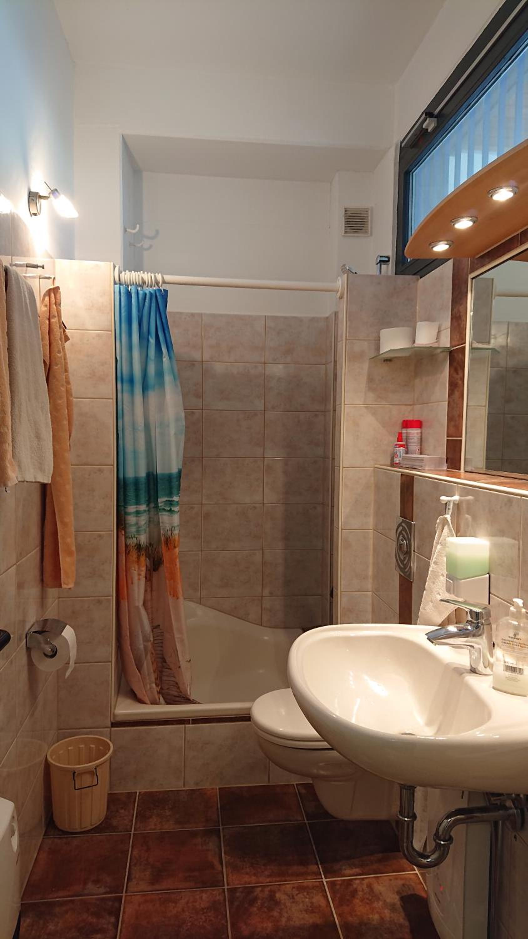 Double Room with Private External Bathroom photo 3
