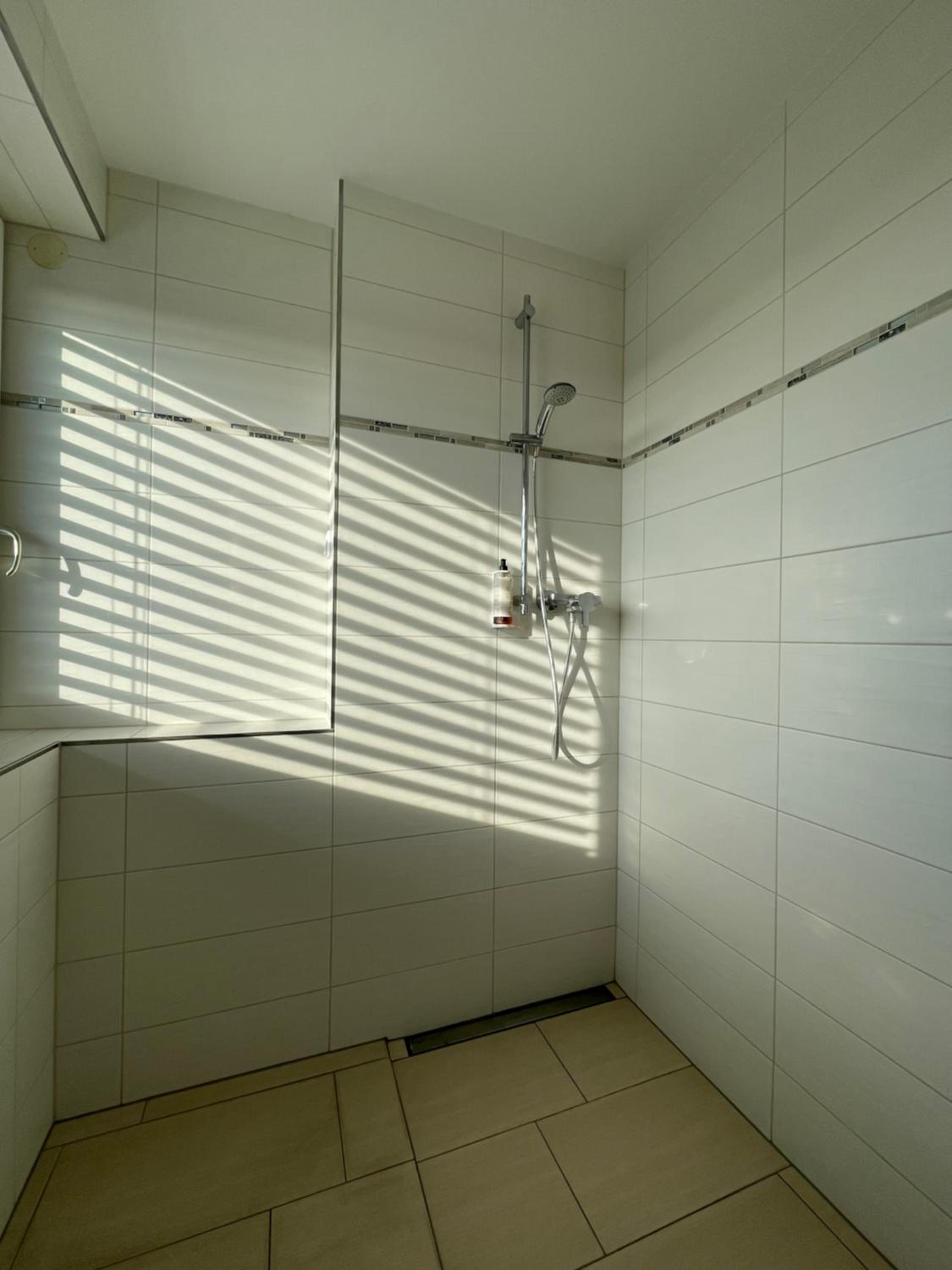 Economy Double Room with Shared Bathroom photo 1