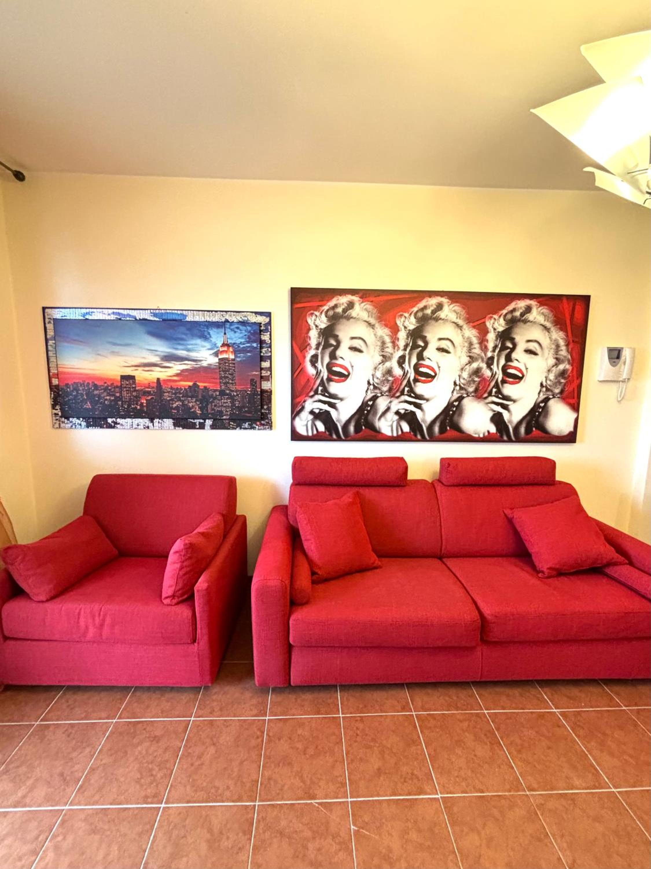 One-Bedroom House photo 2