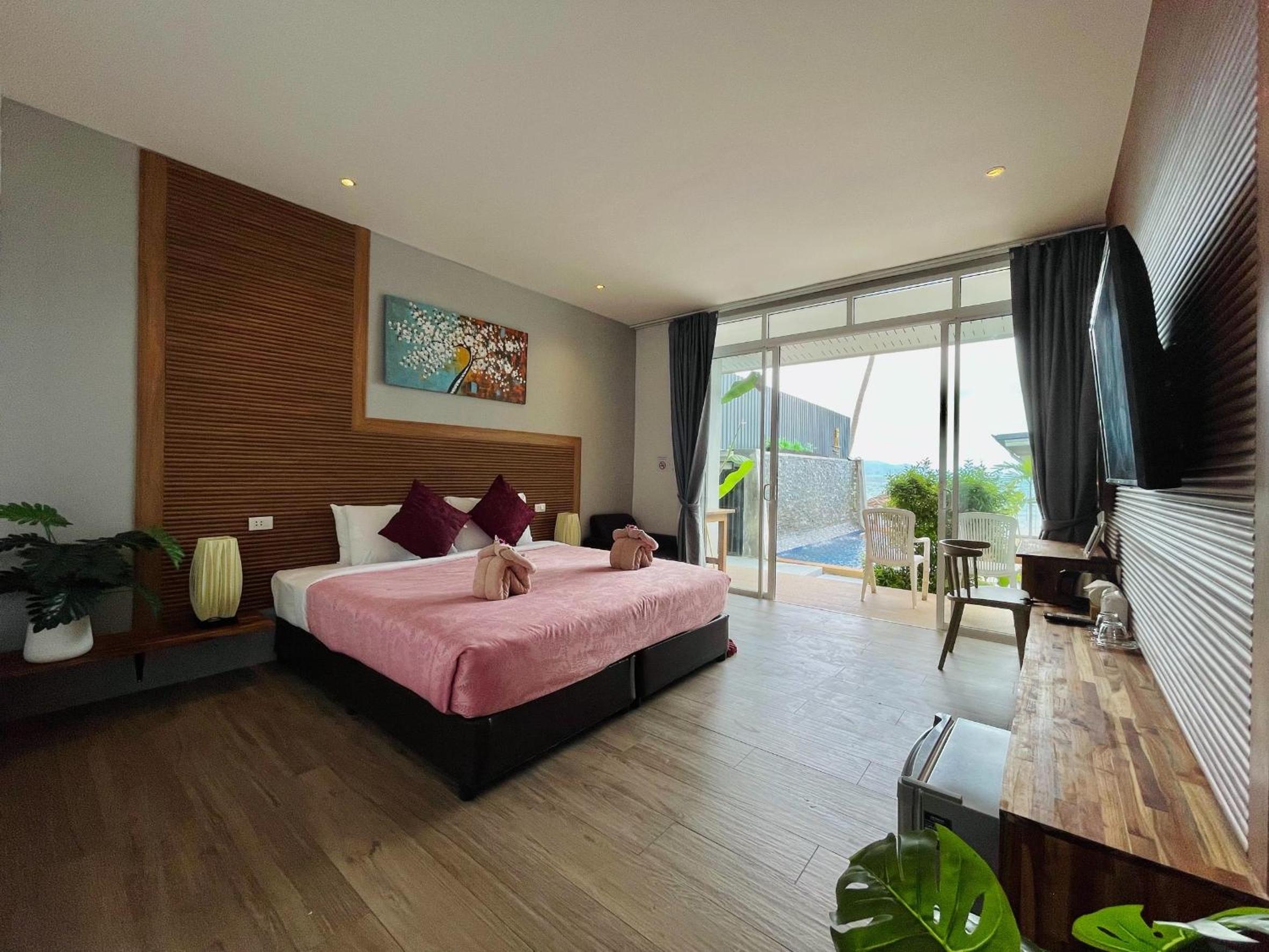 Bungalow with Sea View