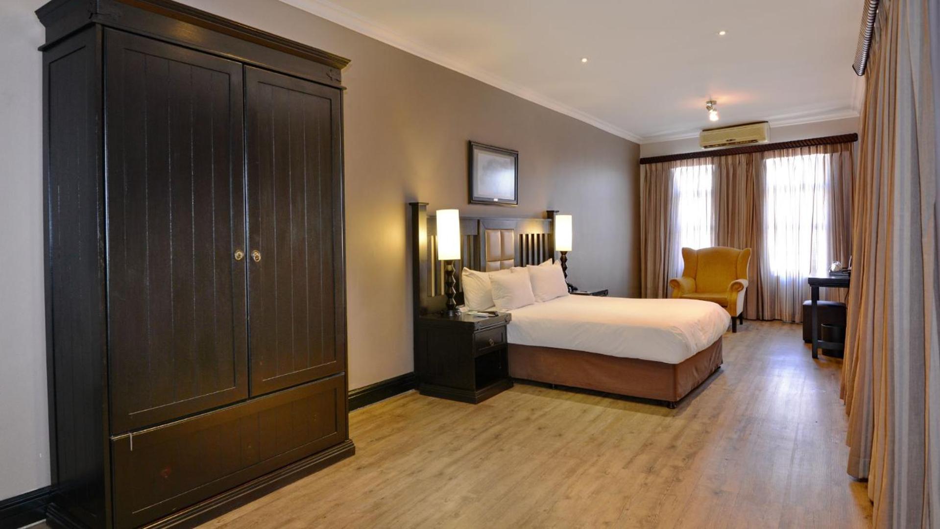 Standard Double Room - Photo 7