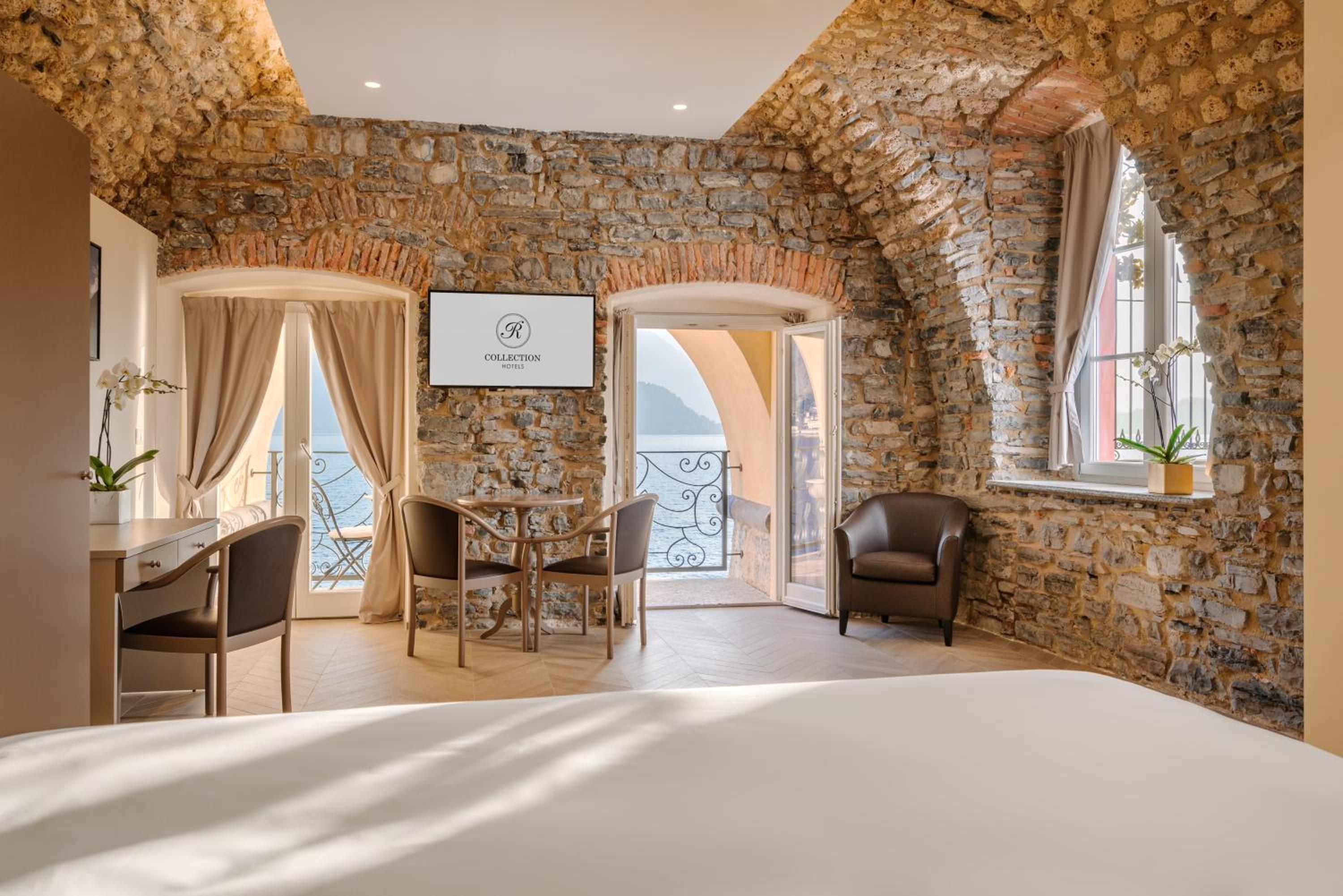 Suite with Balcony - Photo 1