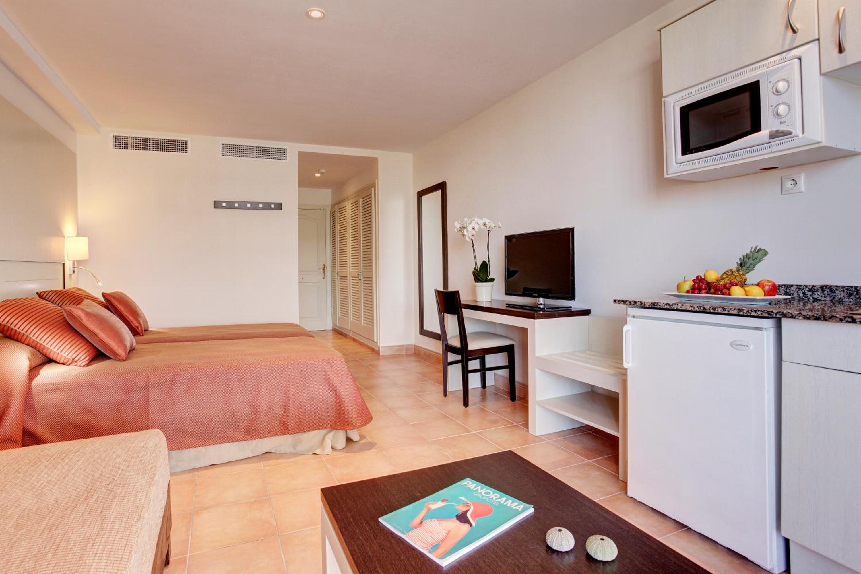 One-Bedroom Apartment  - Photo 1