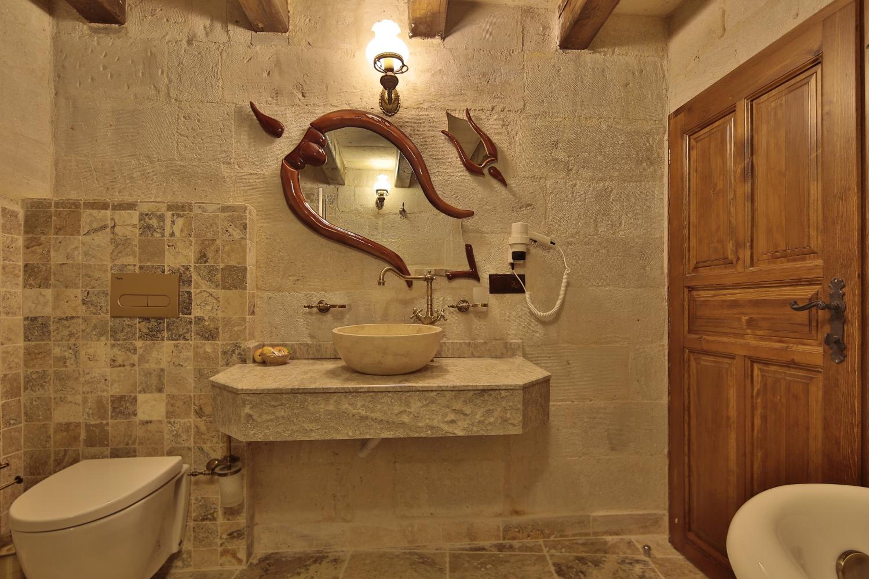 Comfort Double Room with Bath - Photo 7