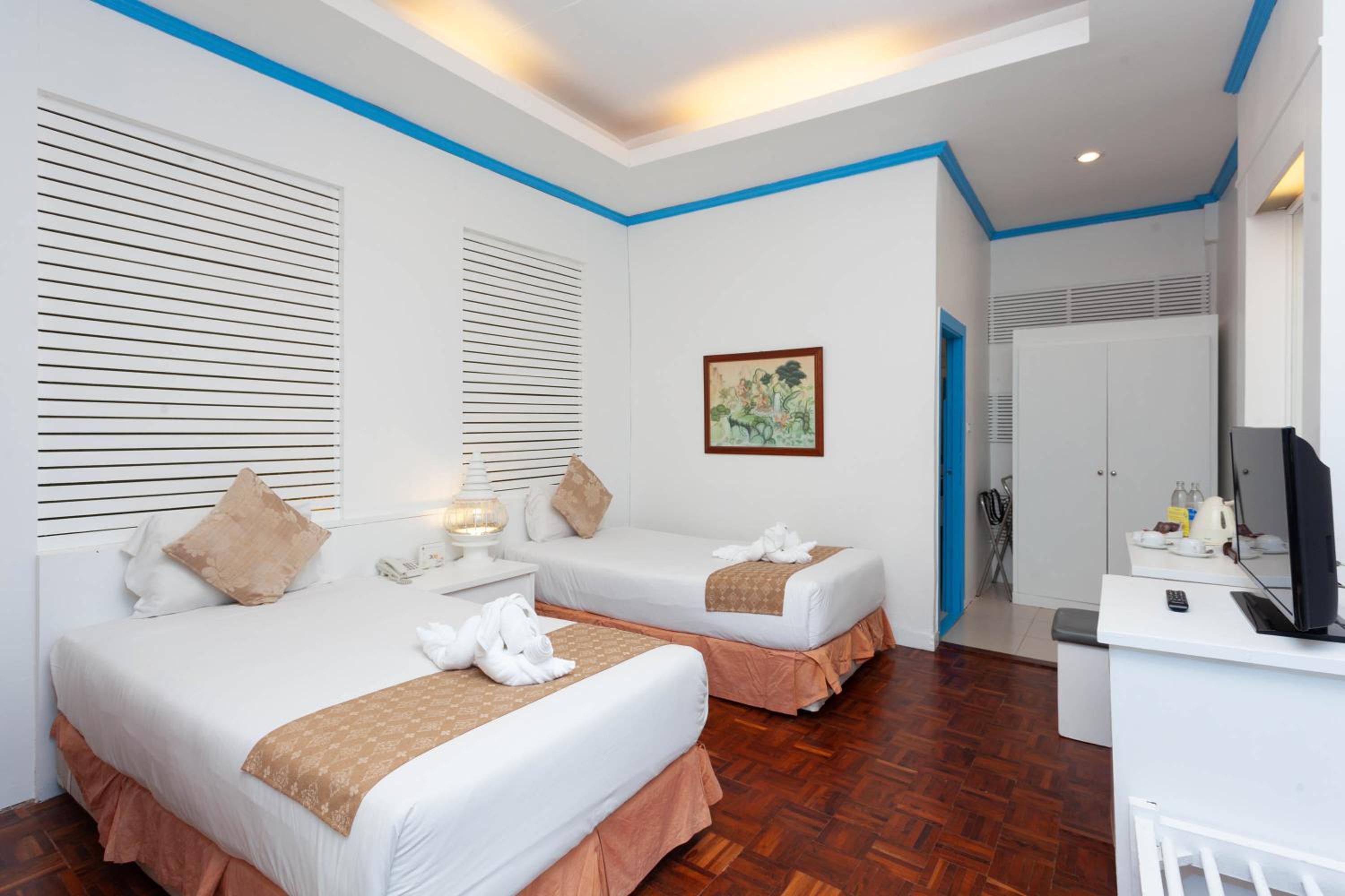 Deluxe Garden - Twin Bed - Photo 5