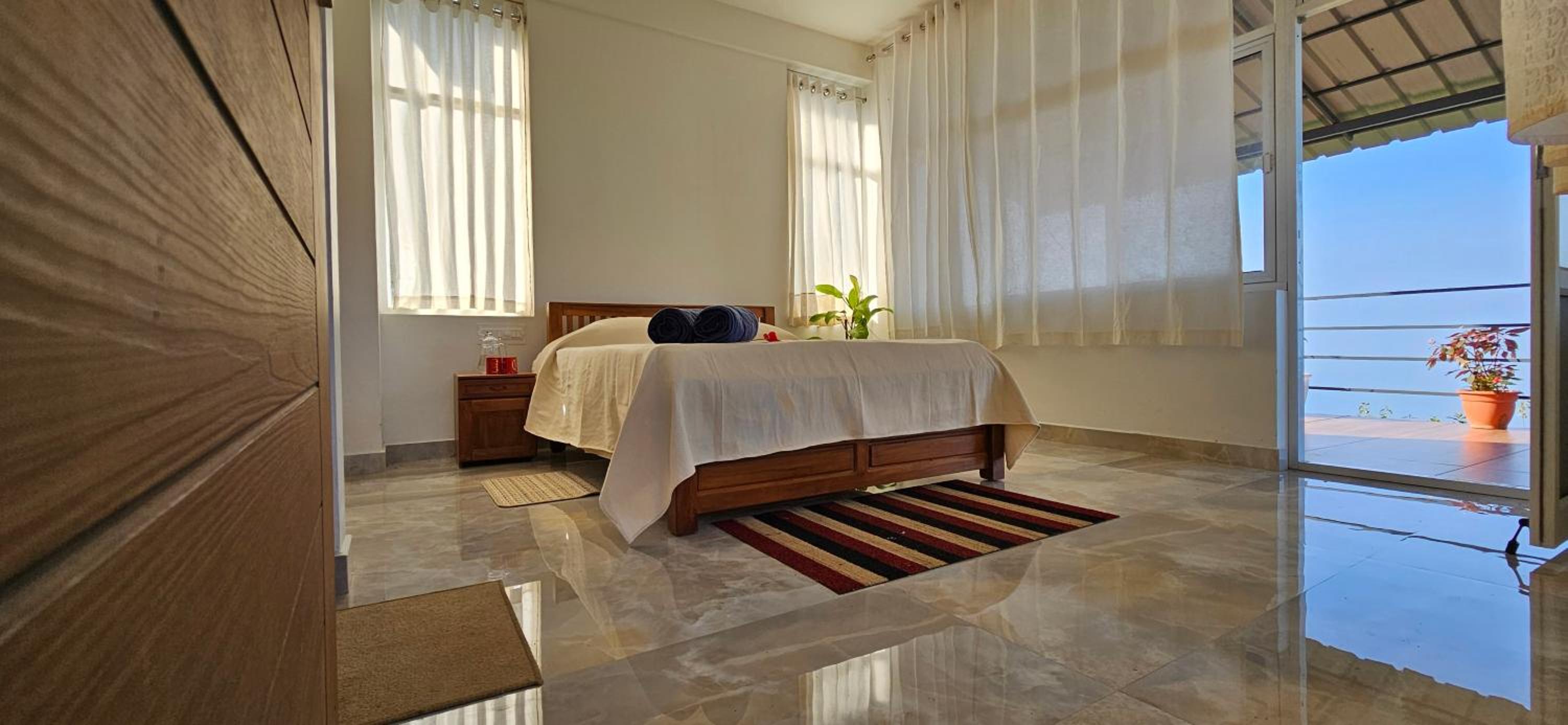 Double Room With Balcony photo 1