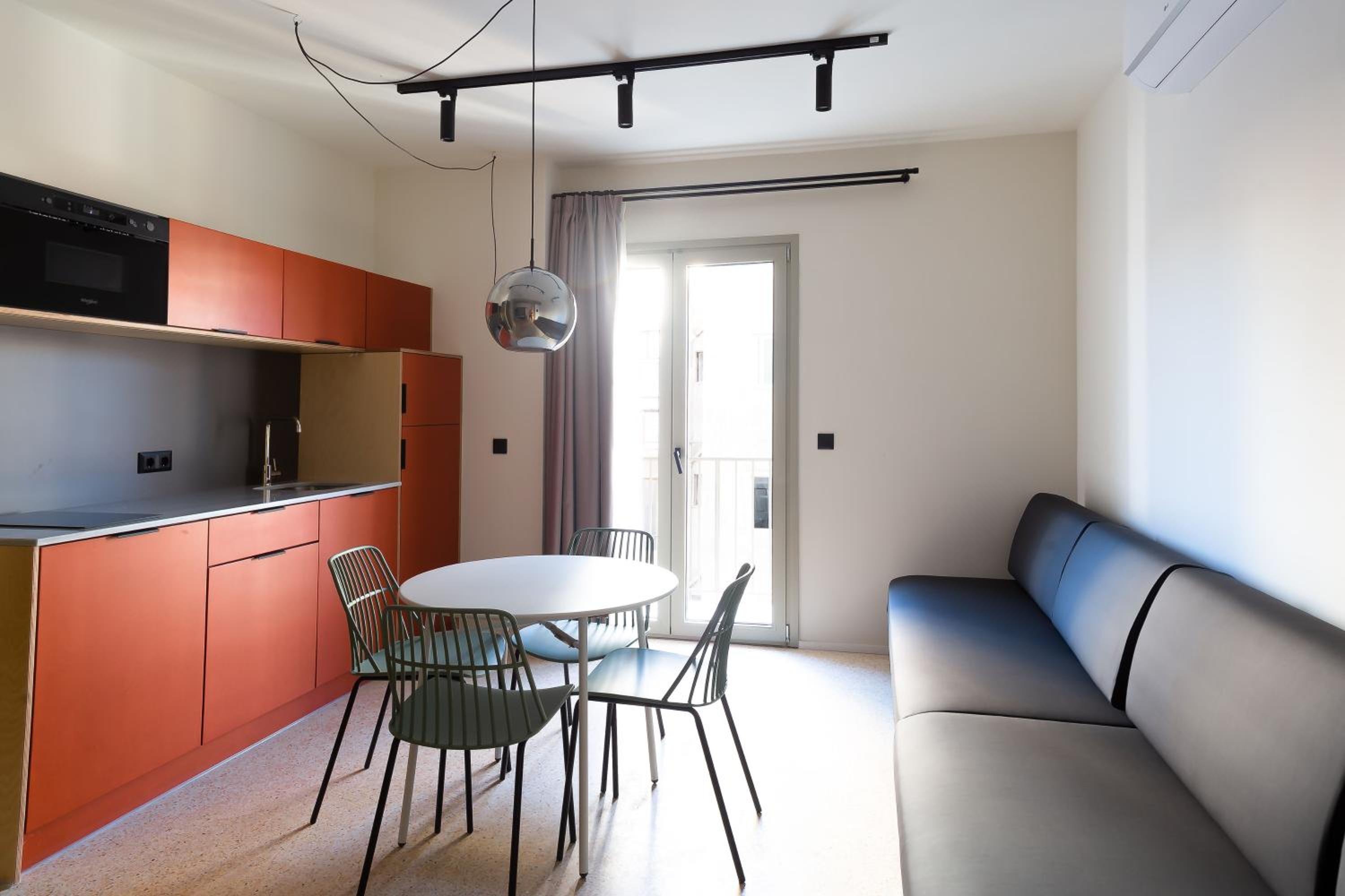 One-Bedroom Apartment with Terrace photo 3