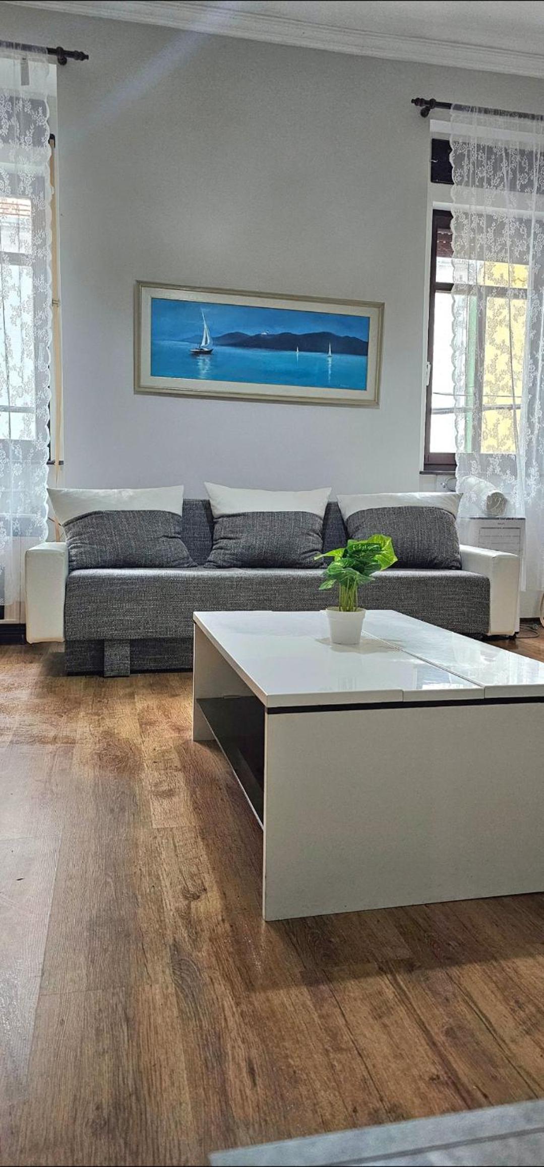 Three-Bedroom Apartment - Photo 38