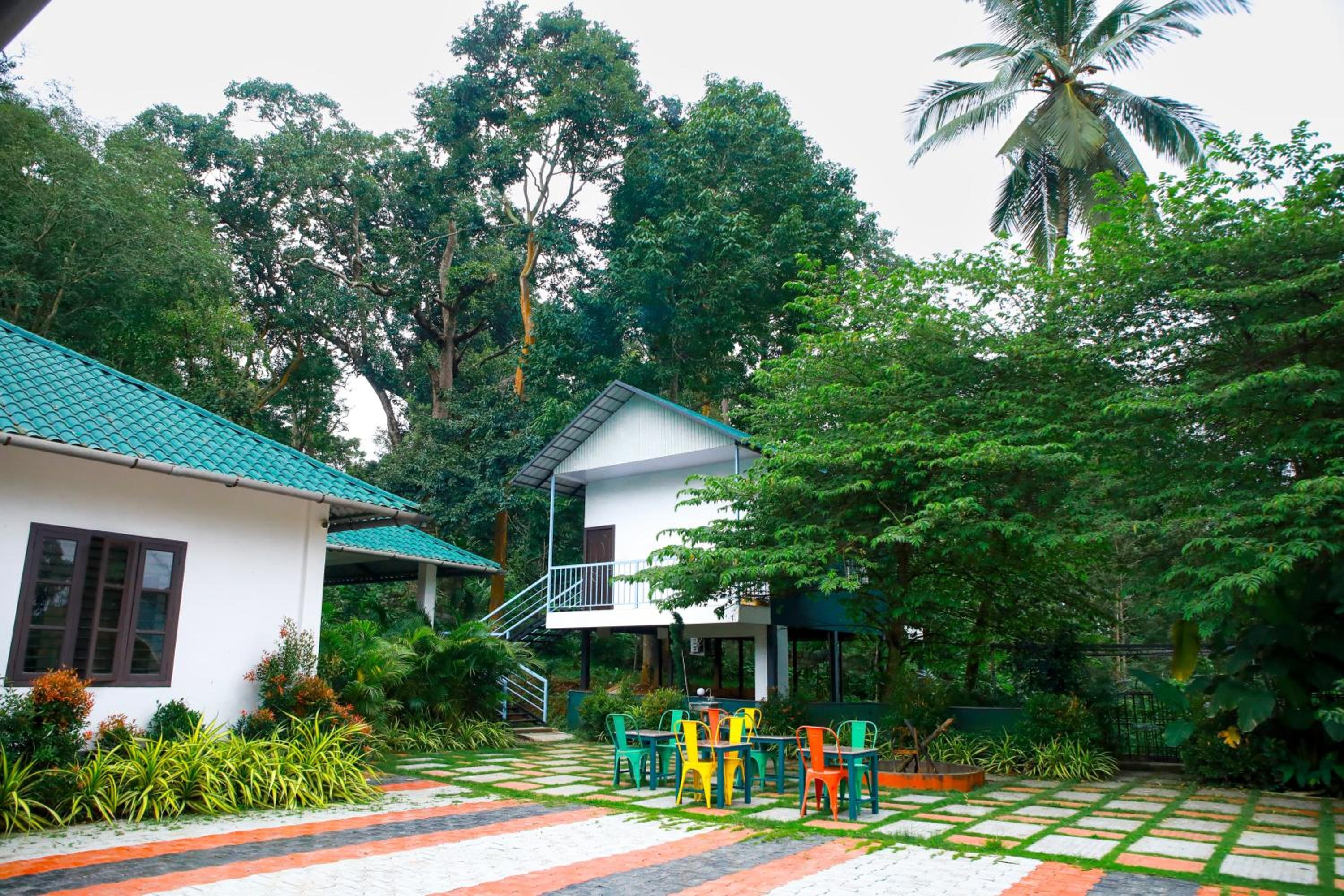 Family Bungalow photo 3