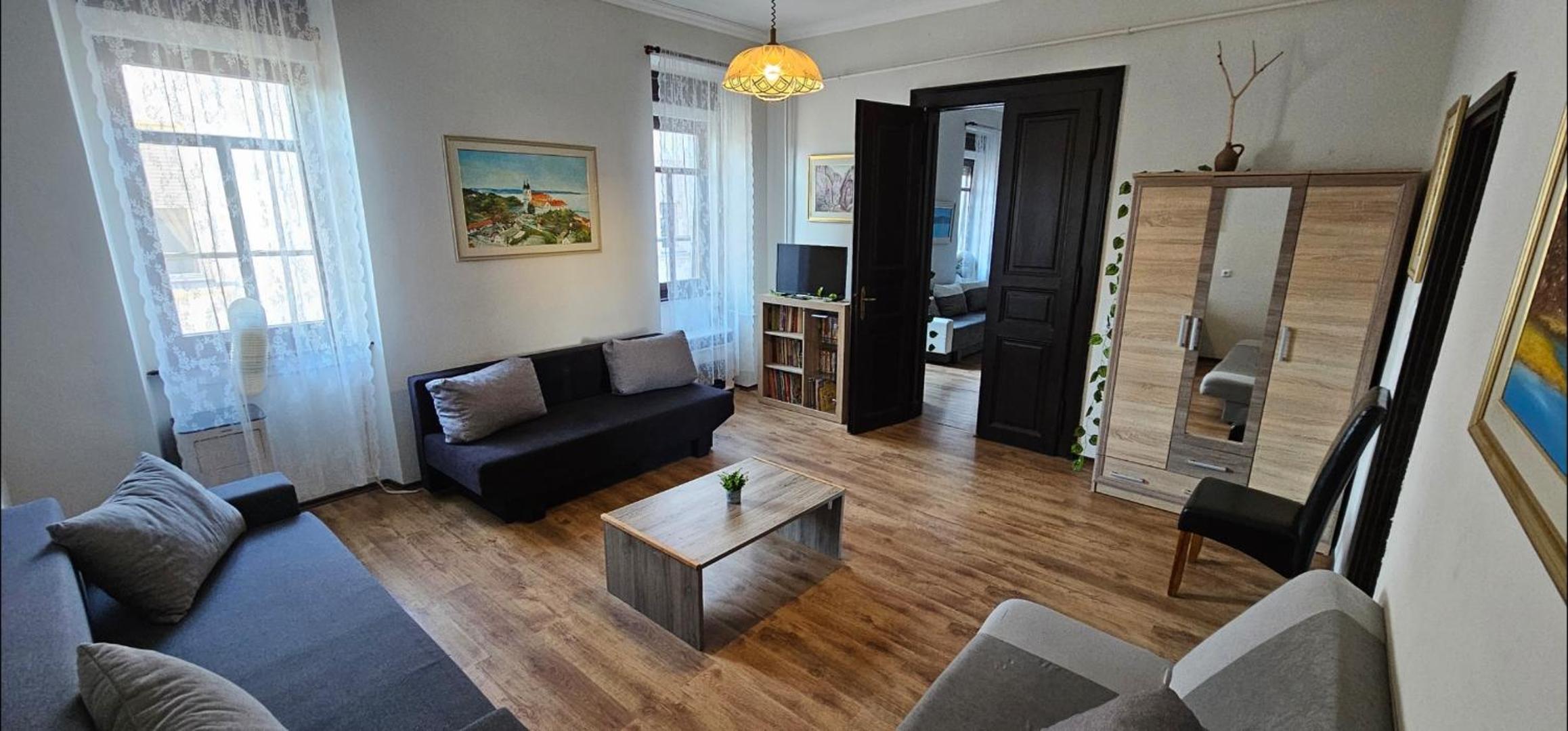 Three-Bedroom Apartment - Photo 35