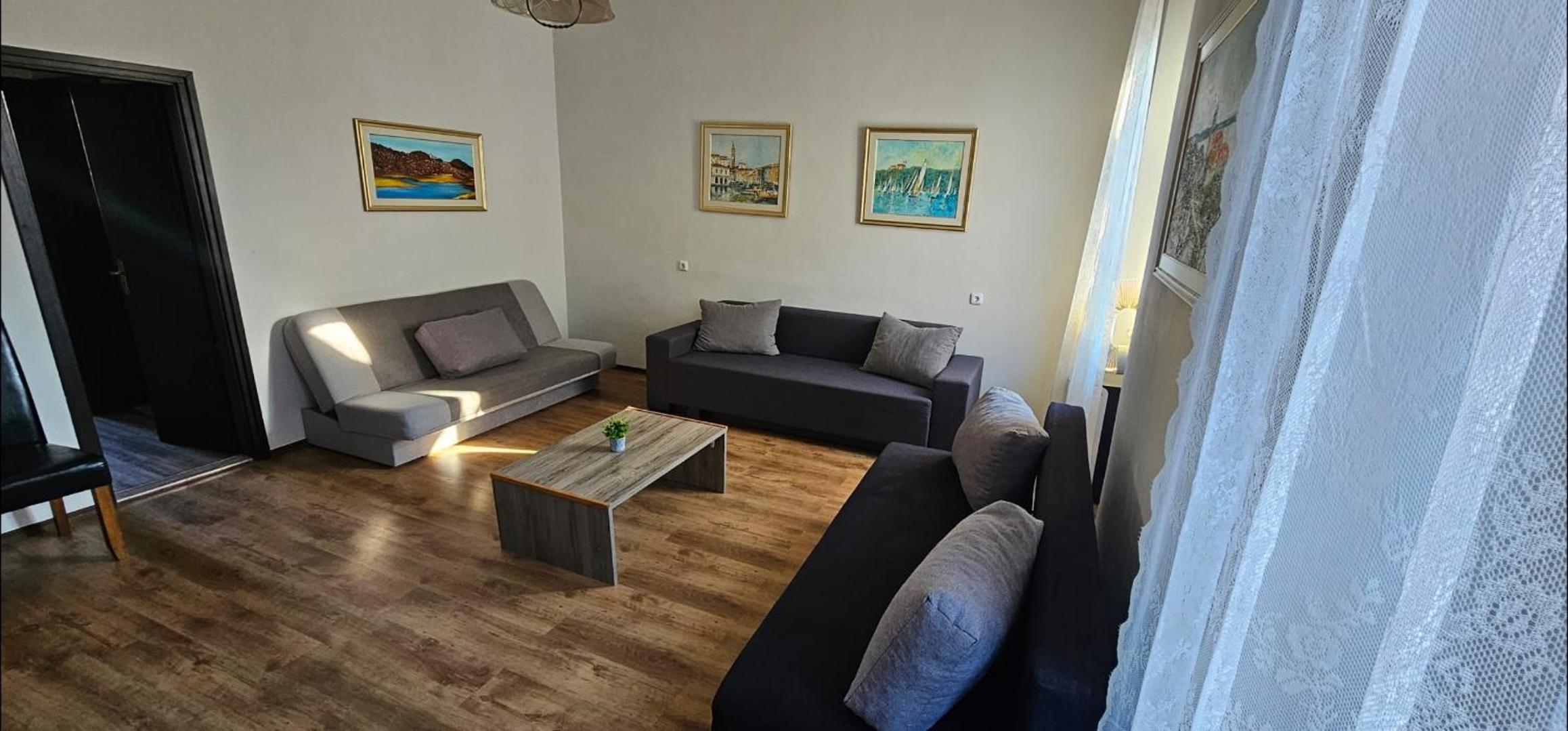 Three-Bedroom Apartment - Photo 32