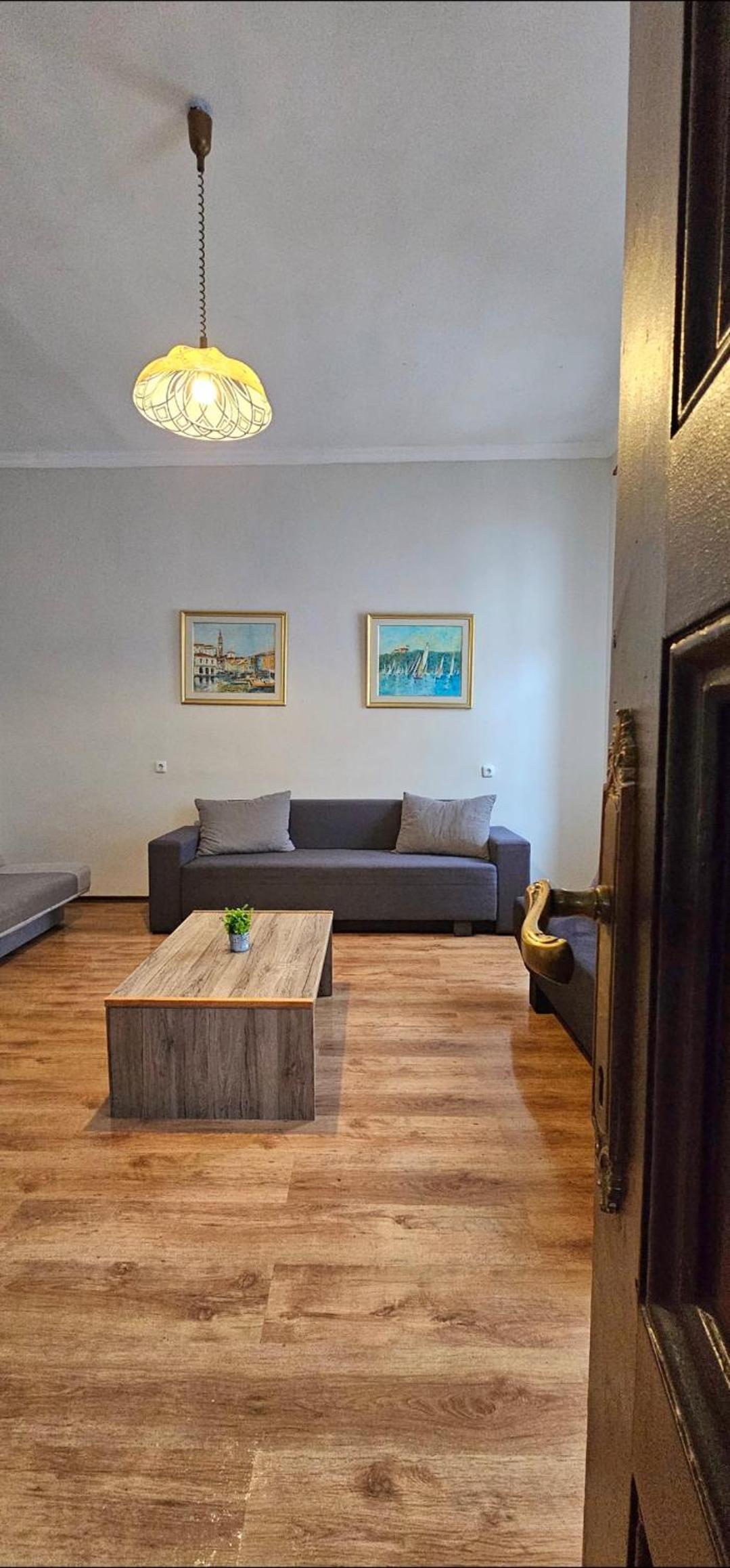 Three-Bedroom Apartment - Photo 5