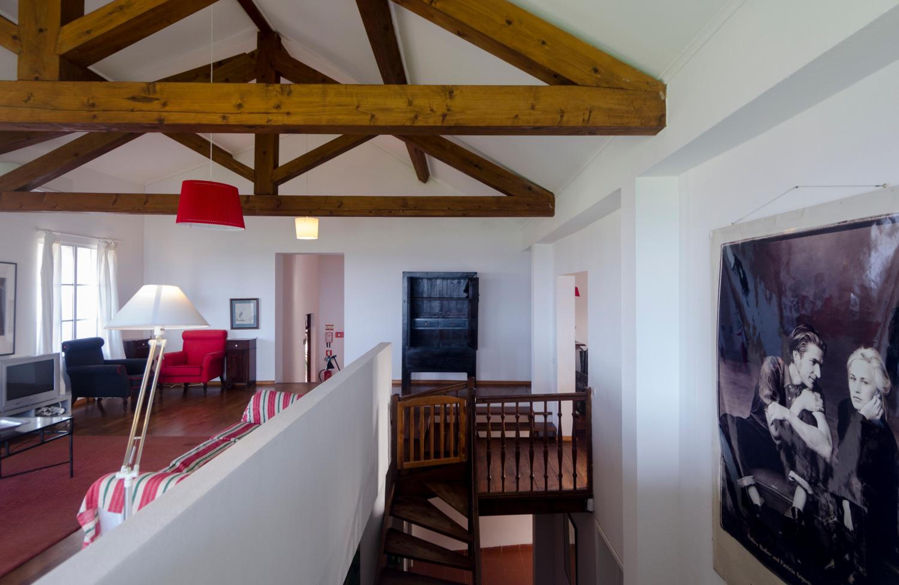 Four-Bedroom House photo 3