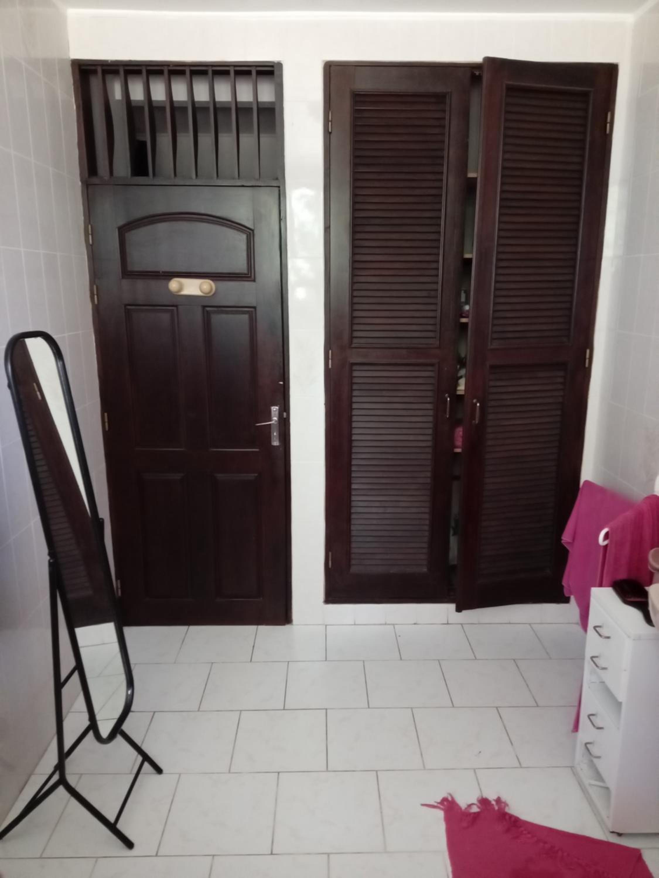 Double Room With Shared Bathroom photo 3