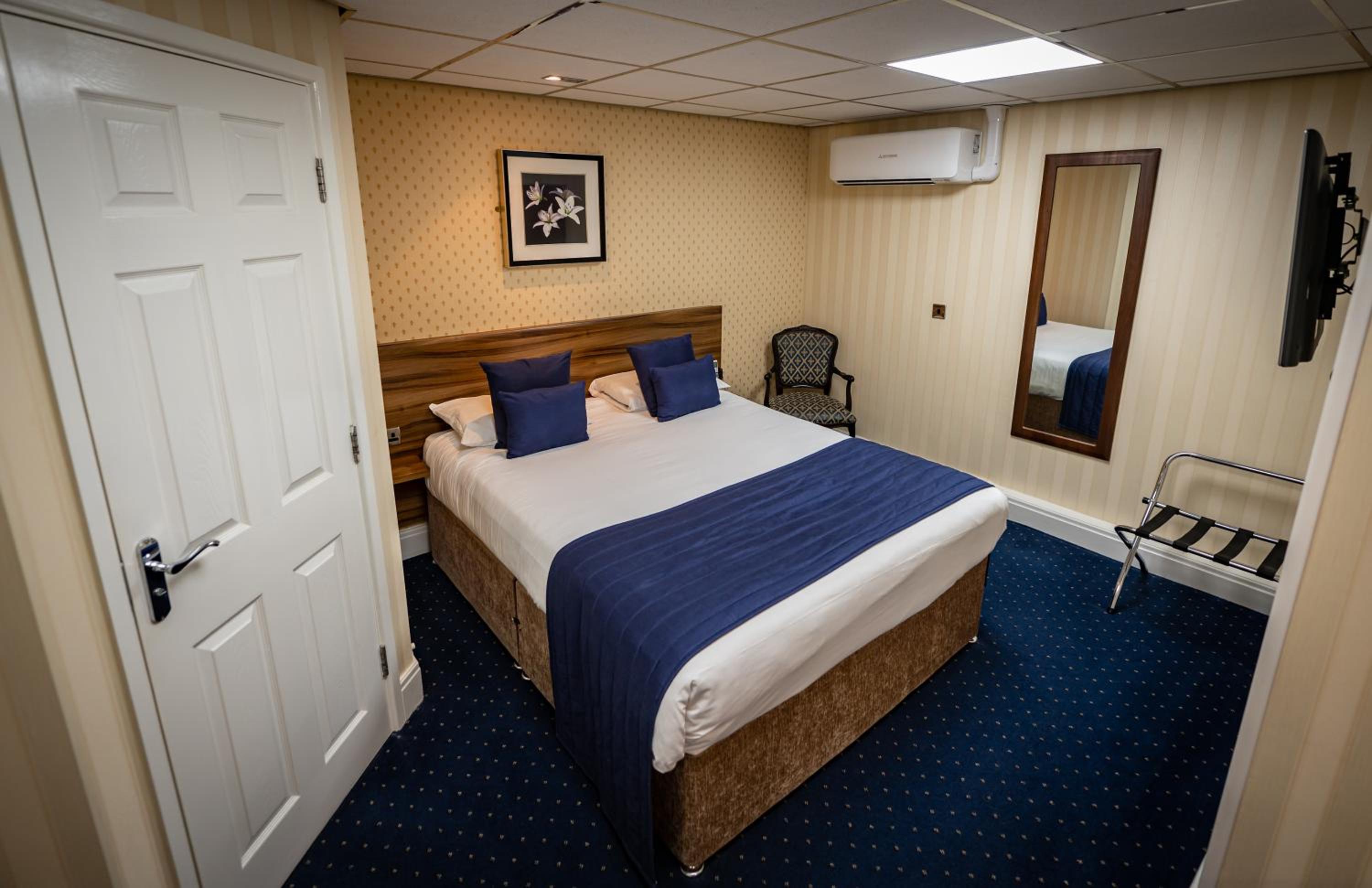 Small Double Room