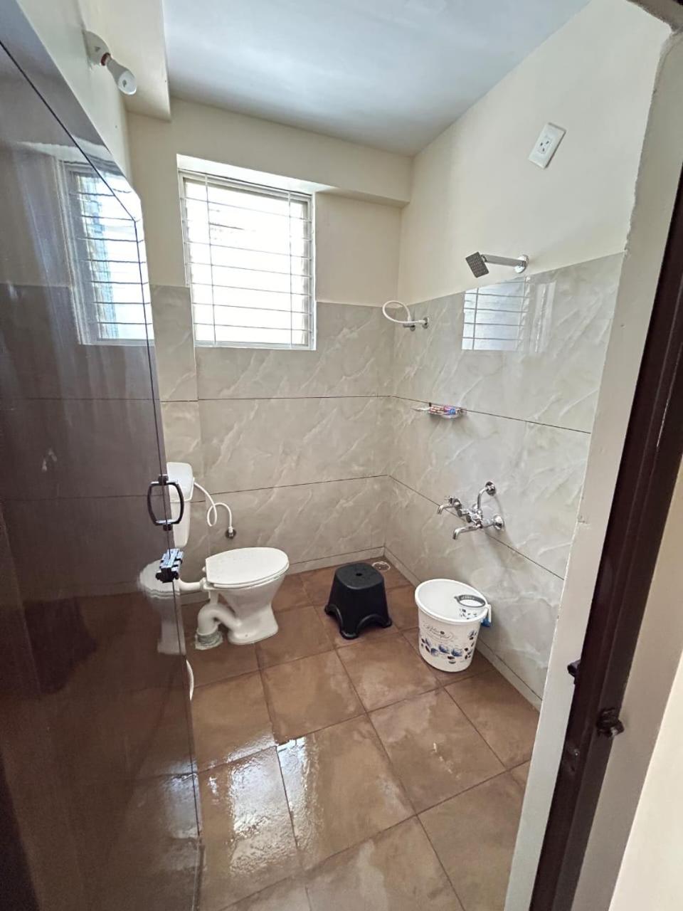 Two-Bedroom House photo 3