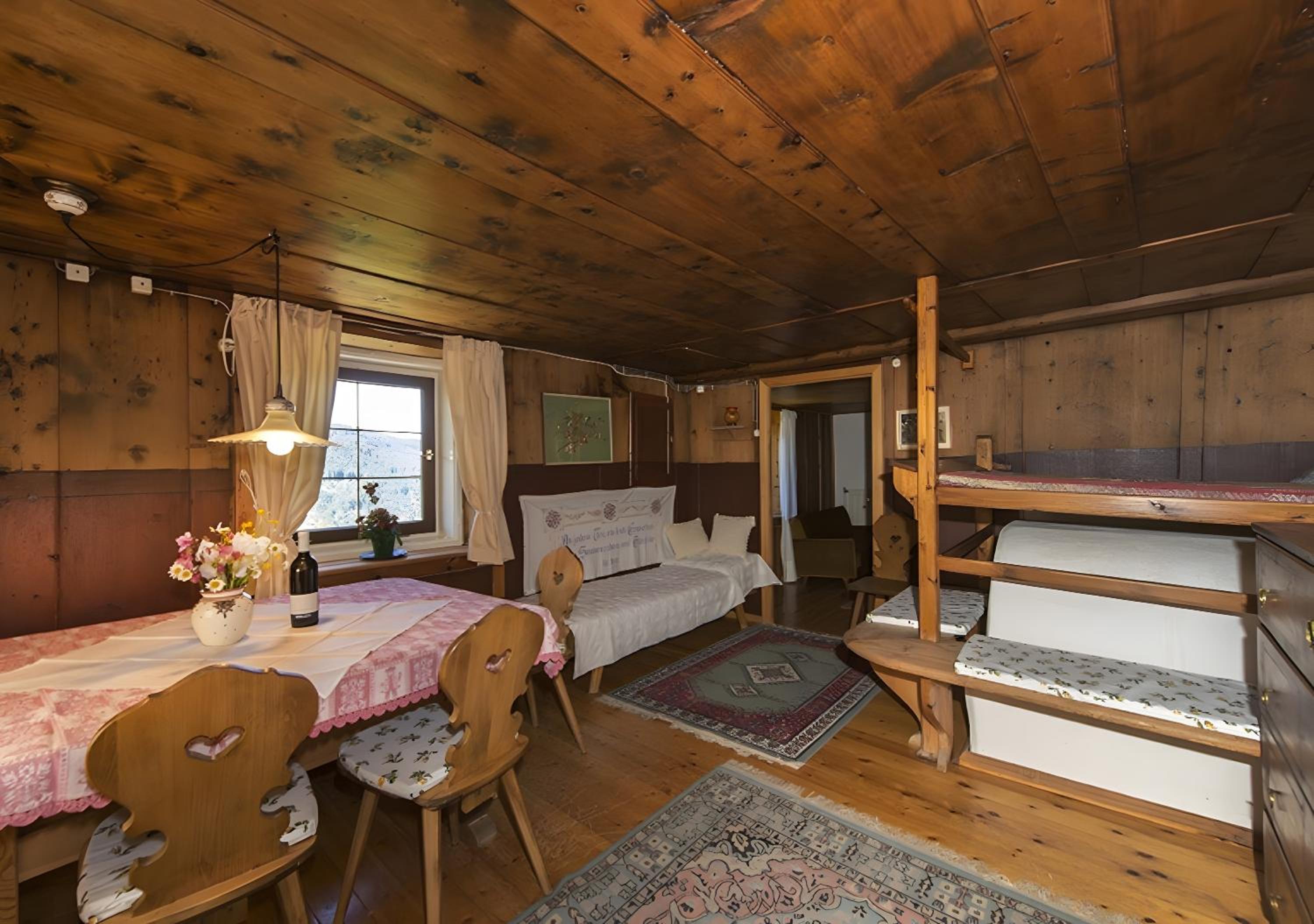 Two-Bedroom Deluxe Apartment with Garden View