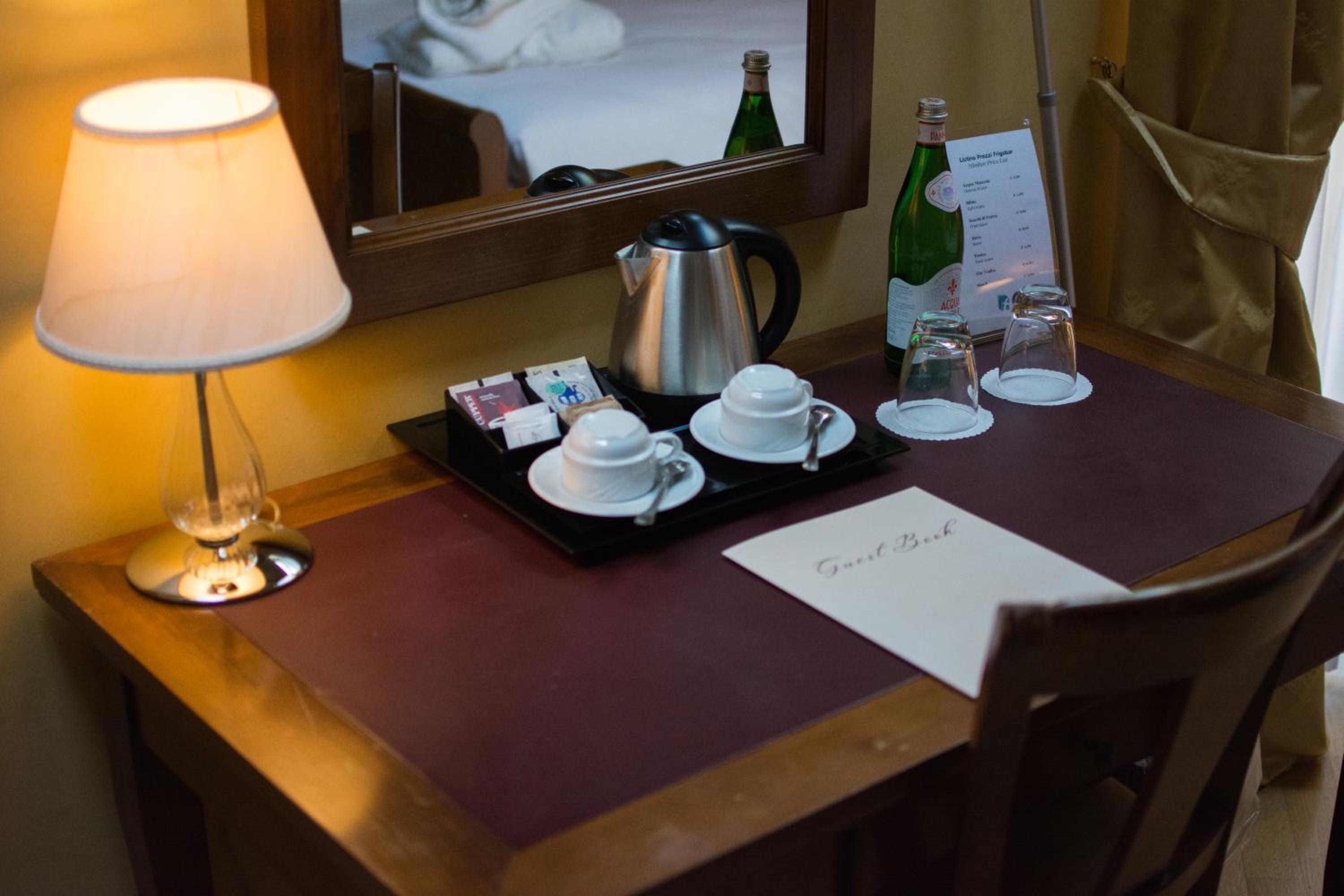 Double or Twin Room - Photo 3