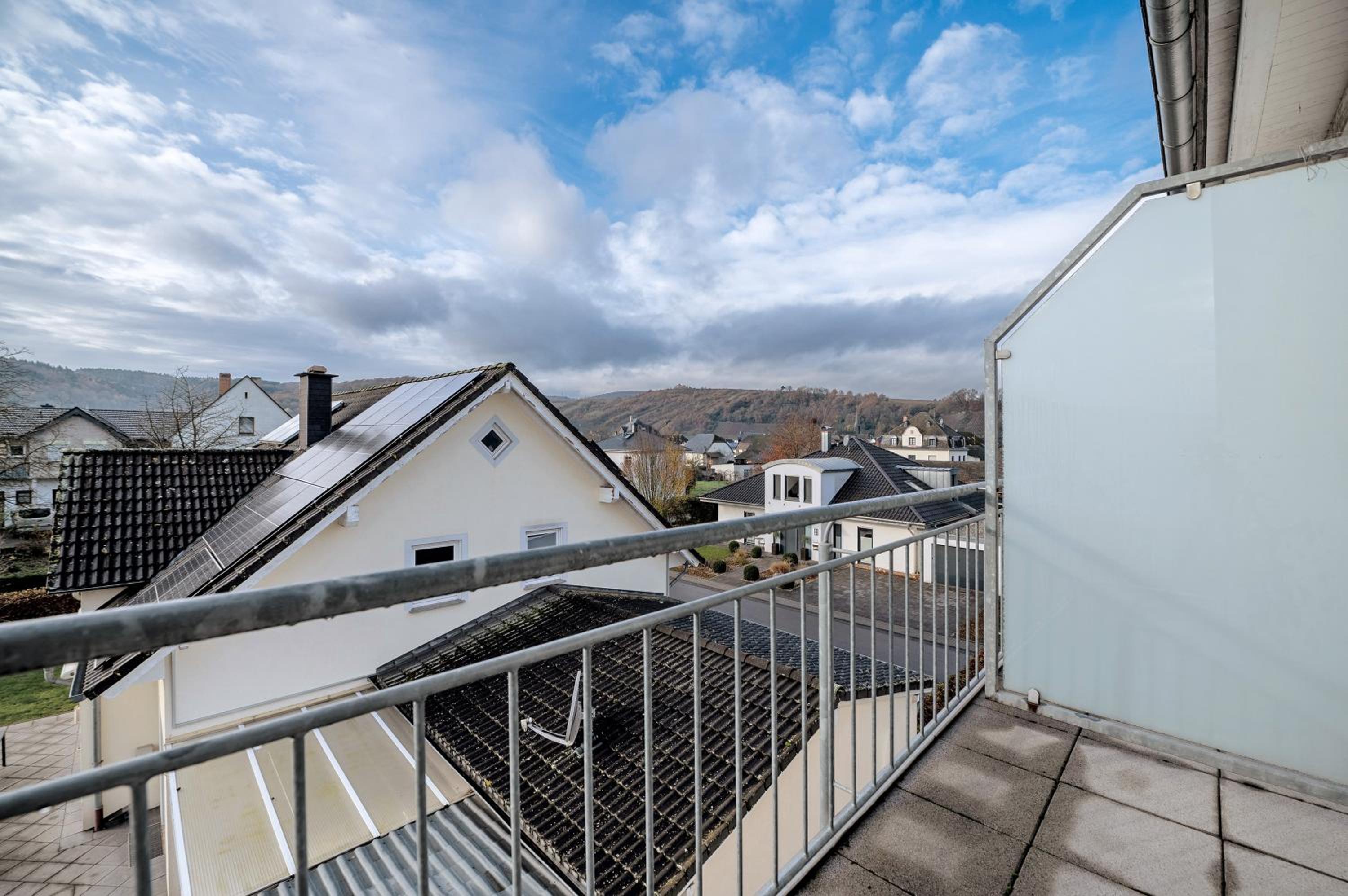Two-Bedroom Deluxe Apartment with Garden View photo 3