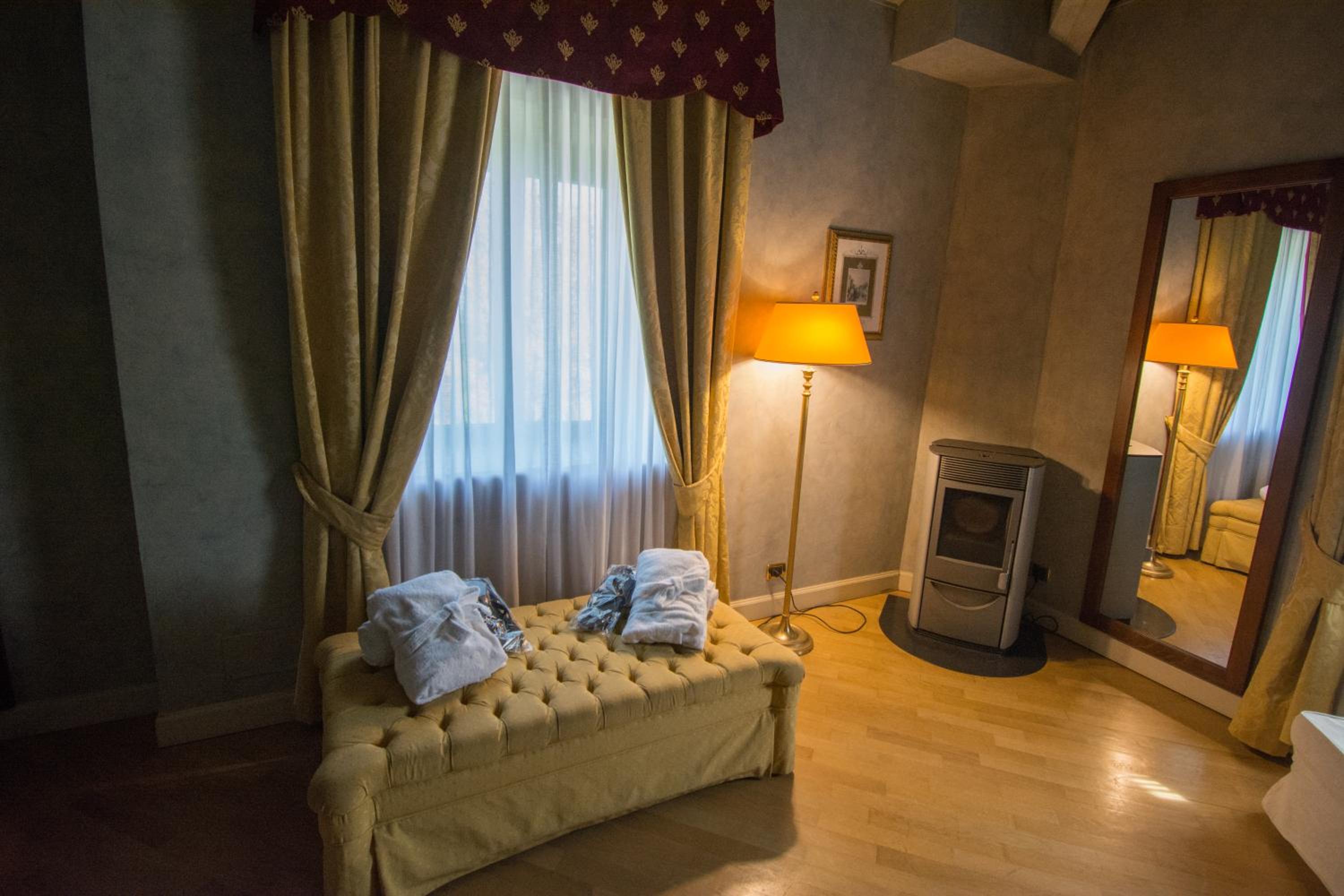 Junior Suite - Photo 2