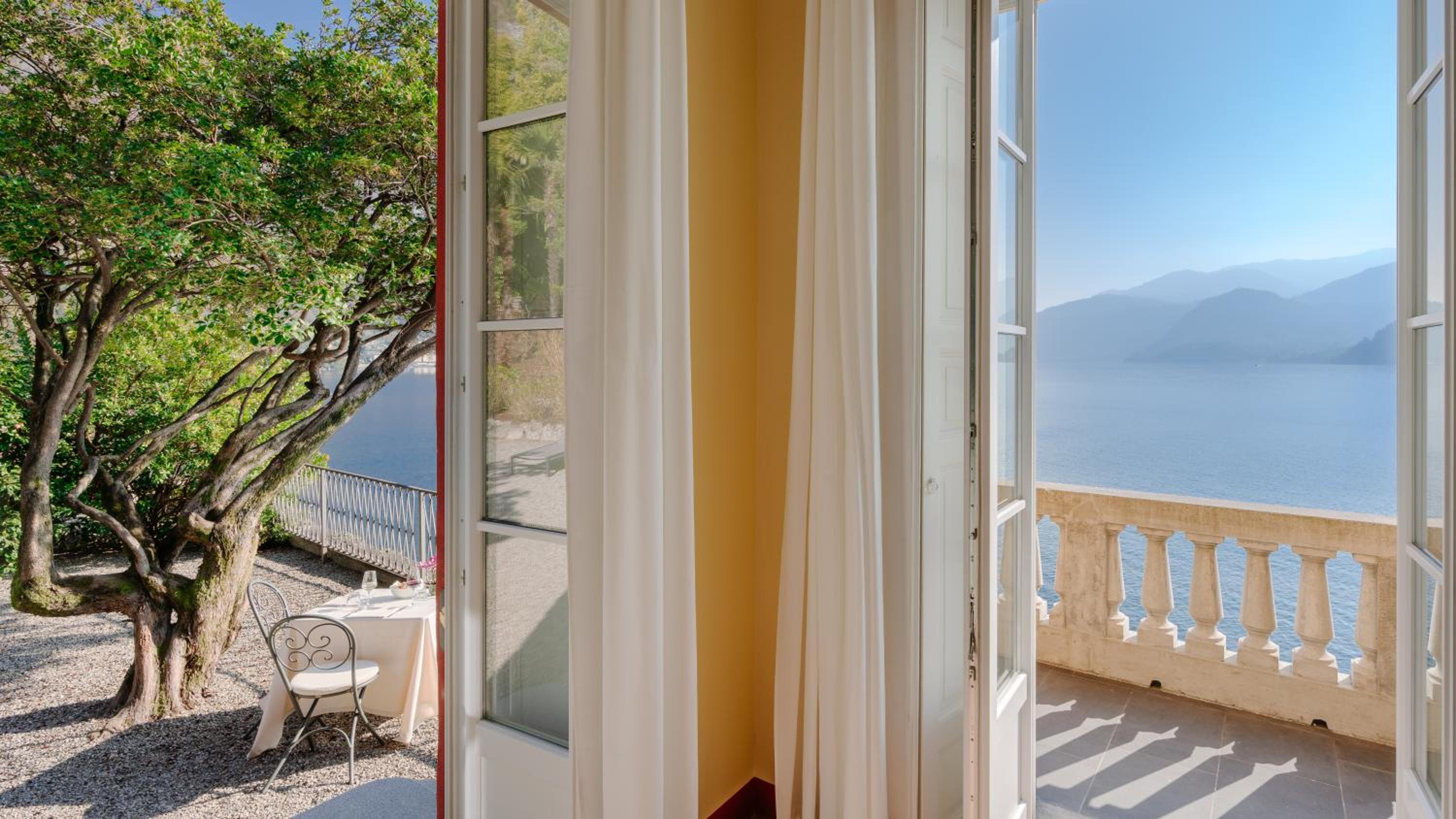 Suite with Lake View - Photo 5