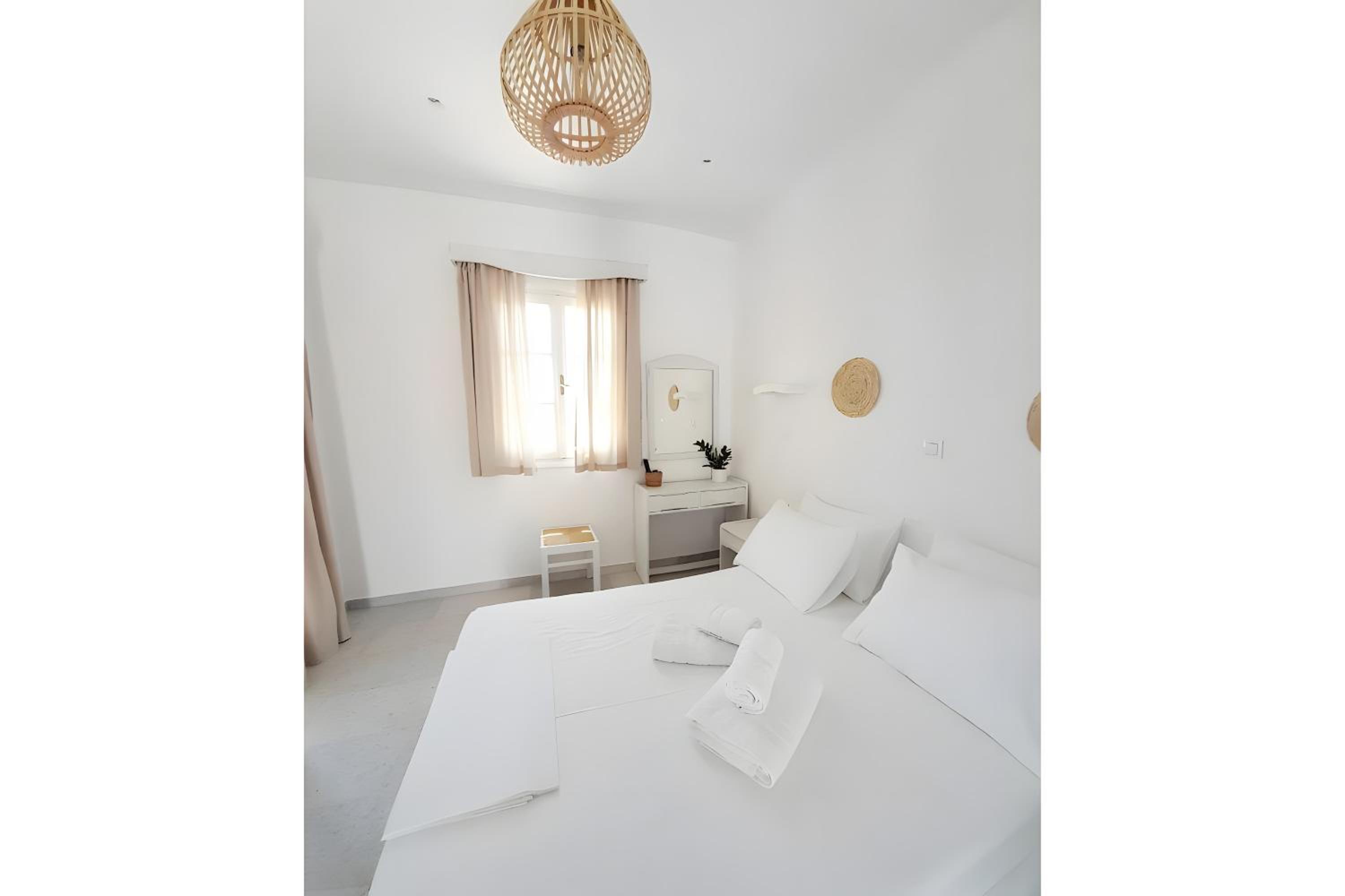 Studio with Sea View - Photo 14