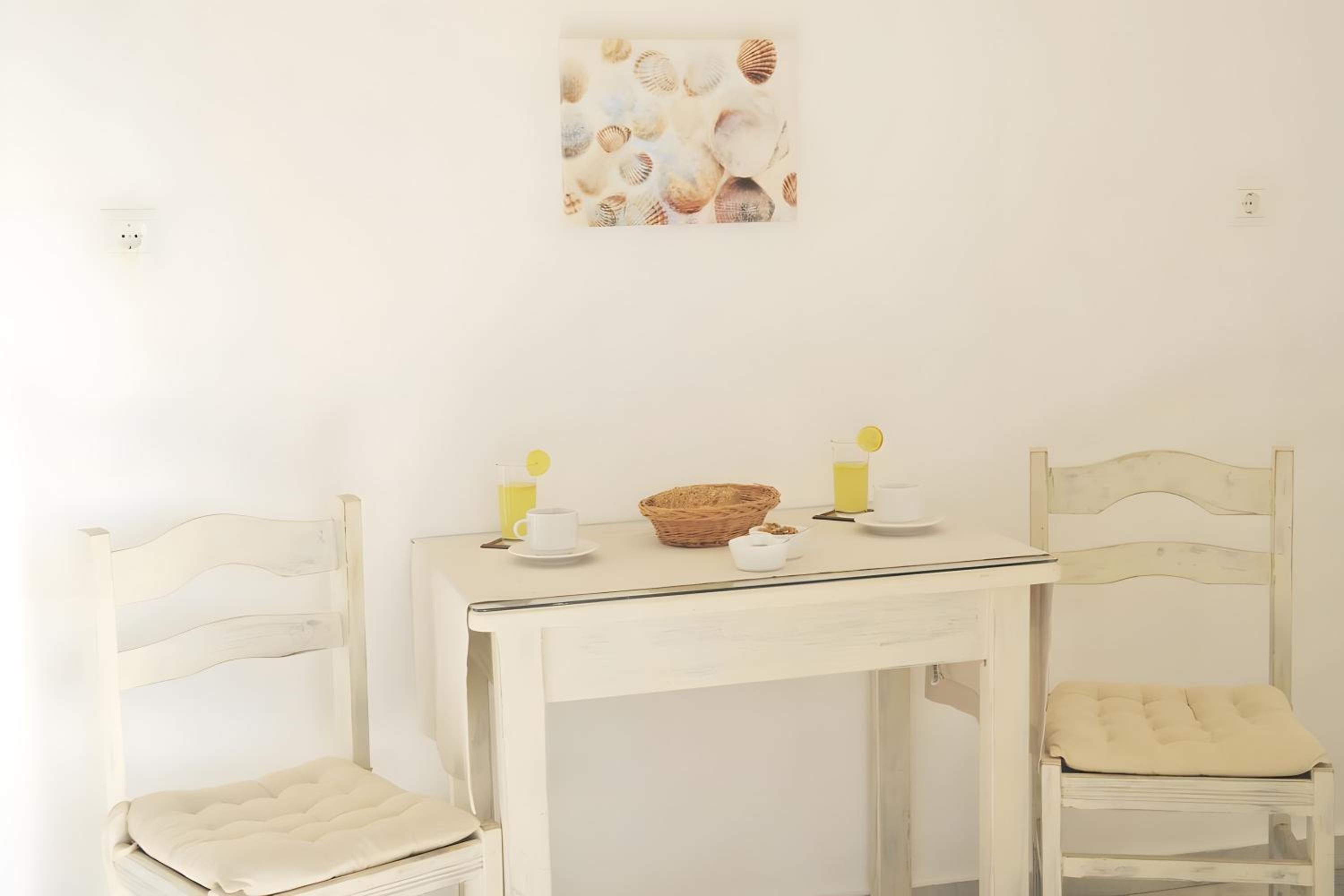 Studio with Sea View - Photo 18