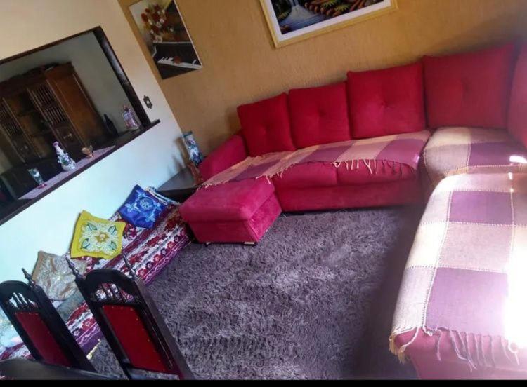 Three-Bedroom House photo 2