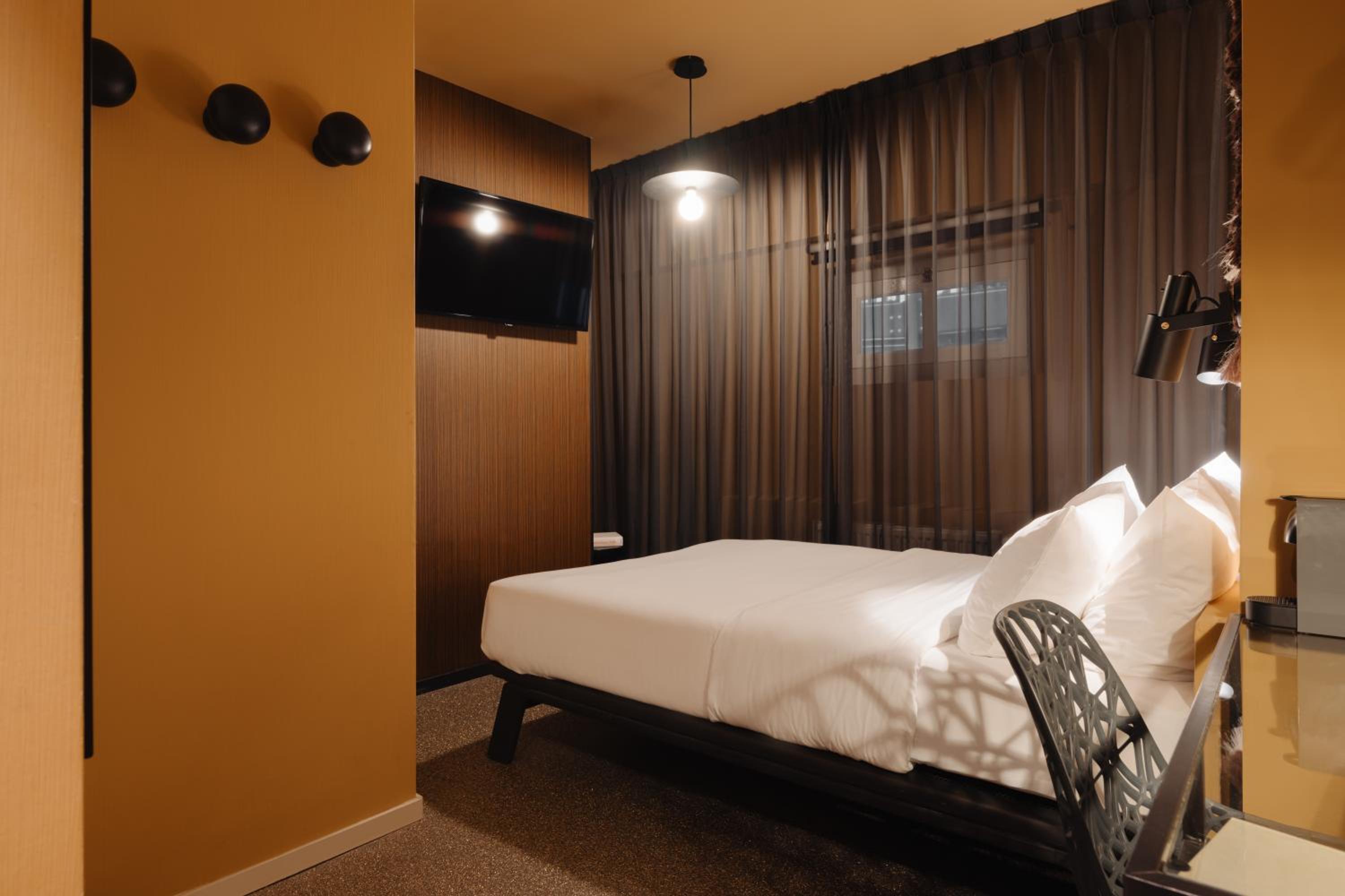 Small Basement Room