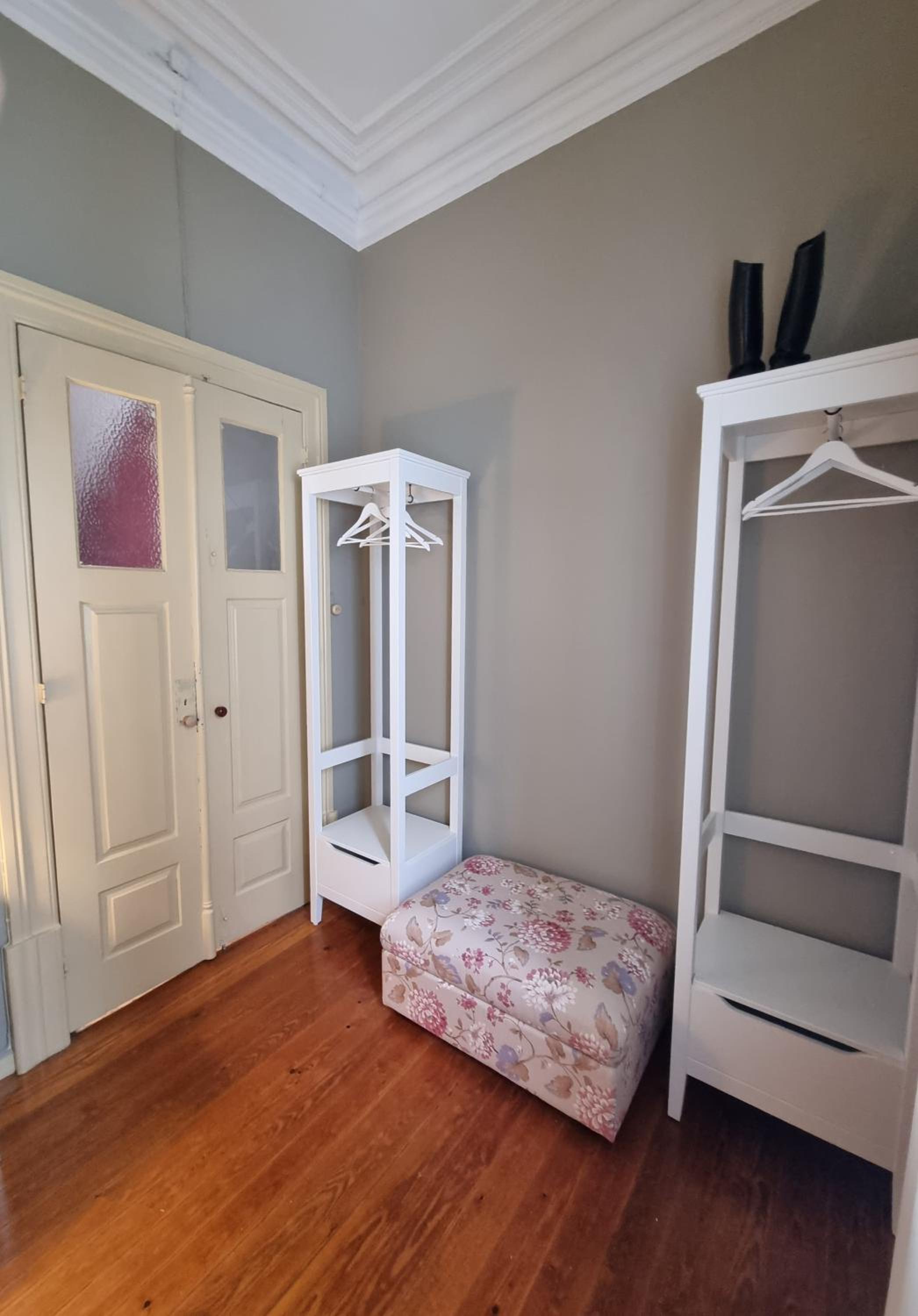 Twin Room with Private External Bathroom