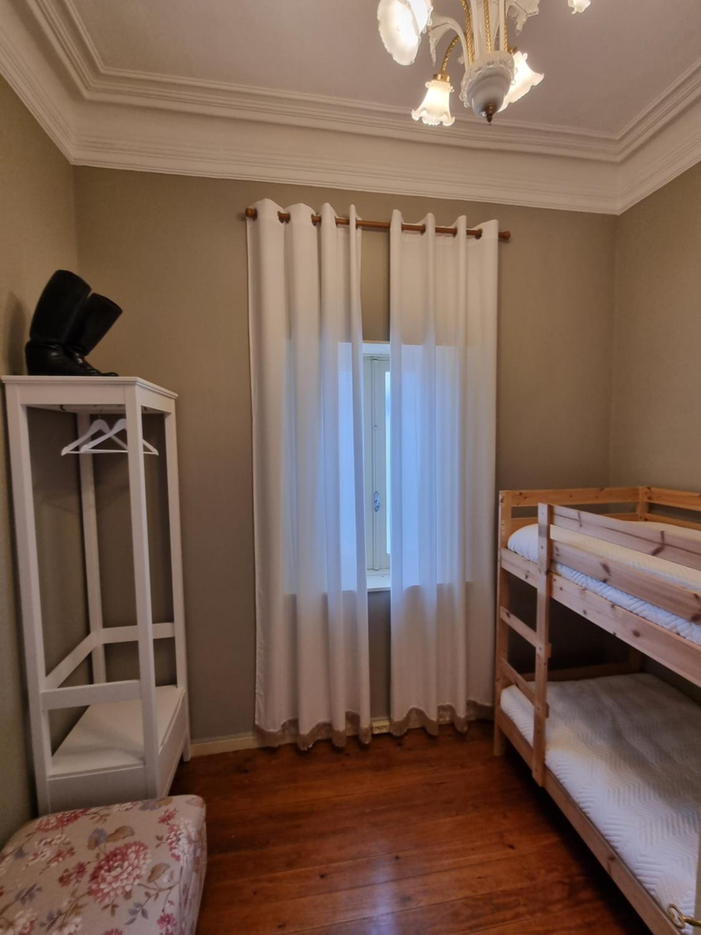 Twin Room with Private External Bathroom