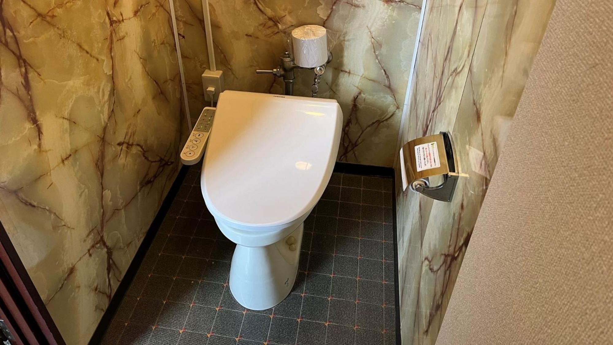 Male Only - Twin Room with Shared Bathroom - Smoking